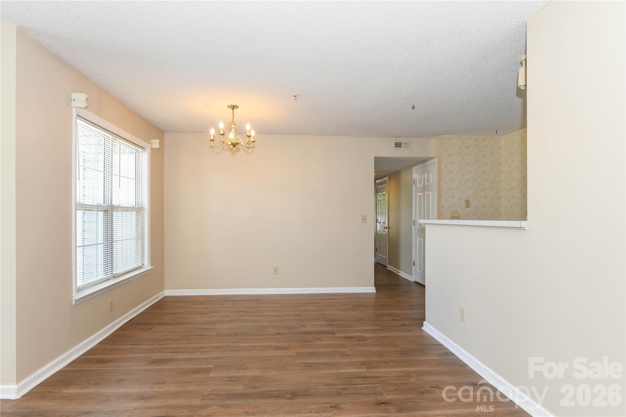 5008 Lawndale Drive Property Photo 8