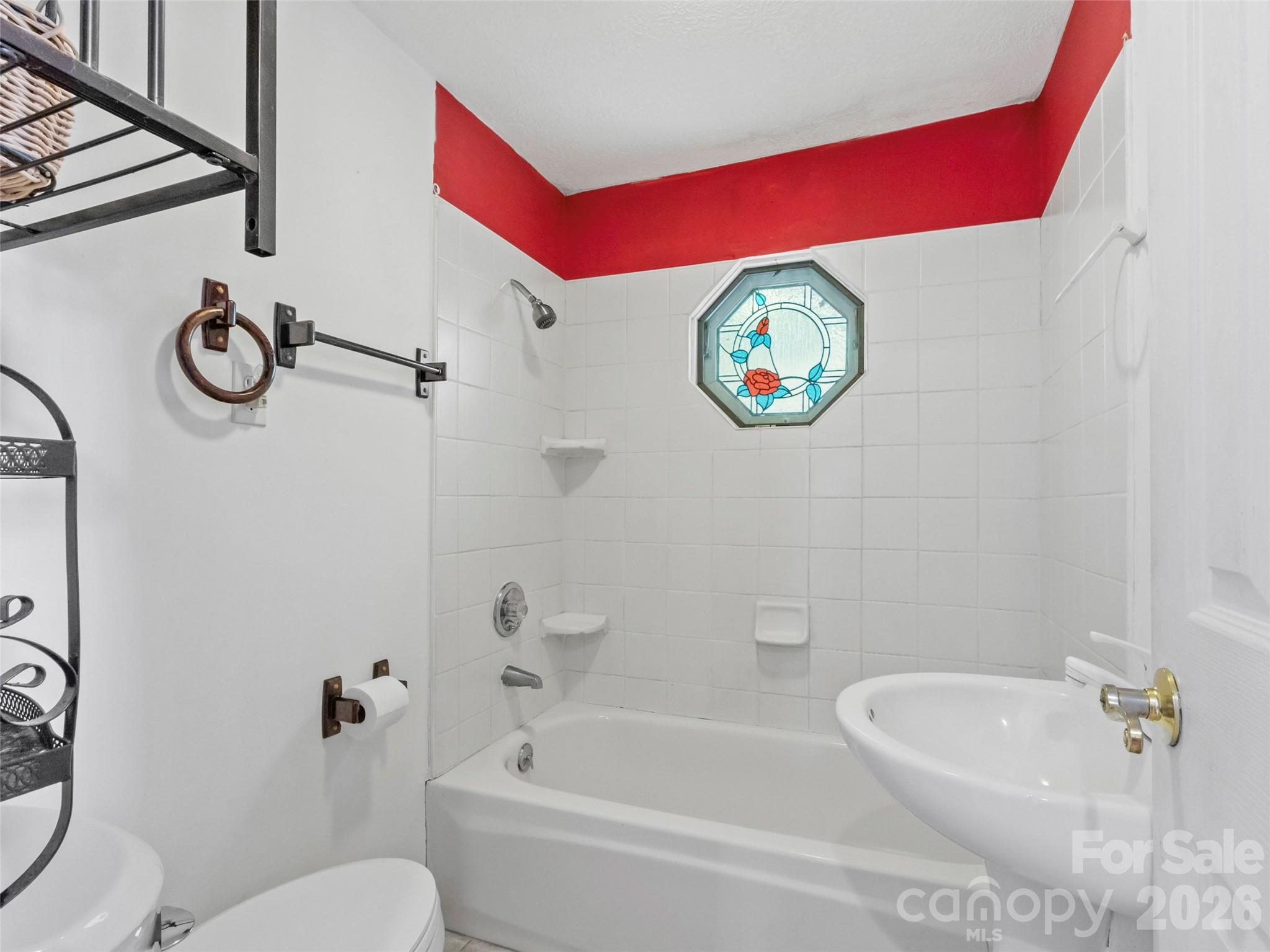 30 Clover Lane Property Photo 11