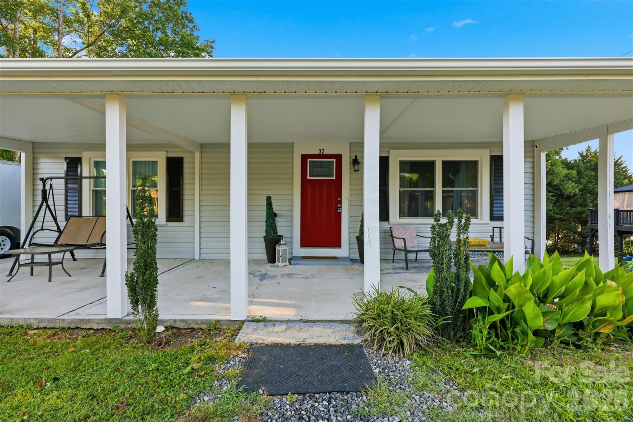 32 W Highland Avenue Property Photo 5