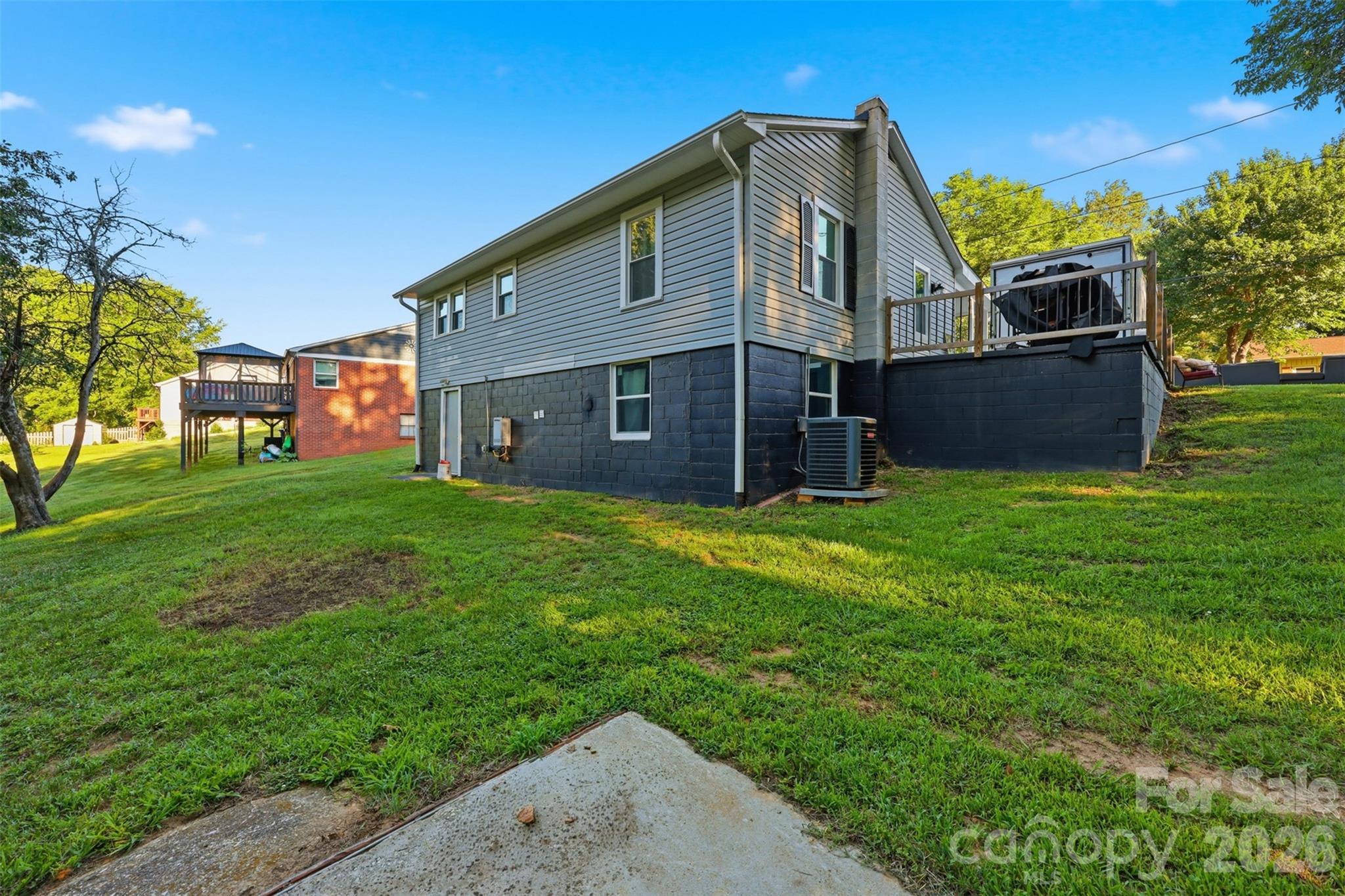 32 W Highland Avenue Property Photo 33