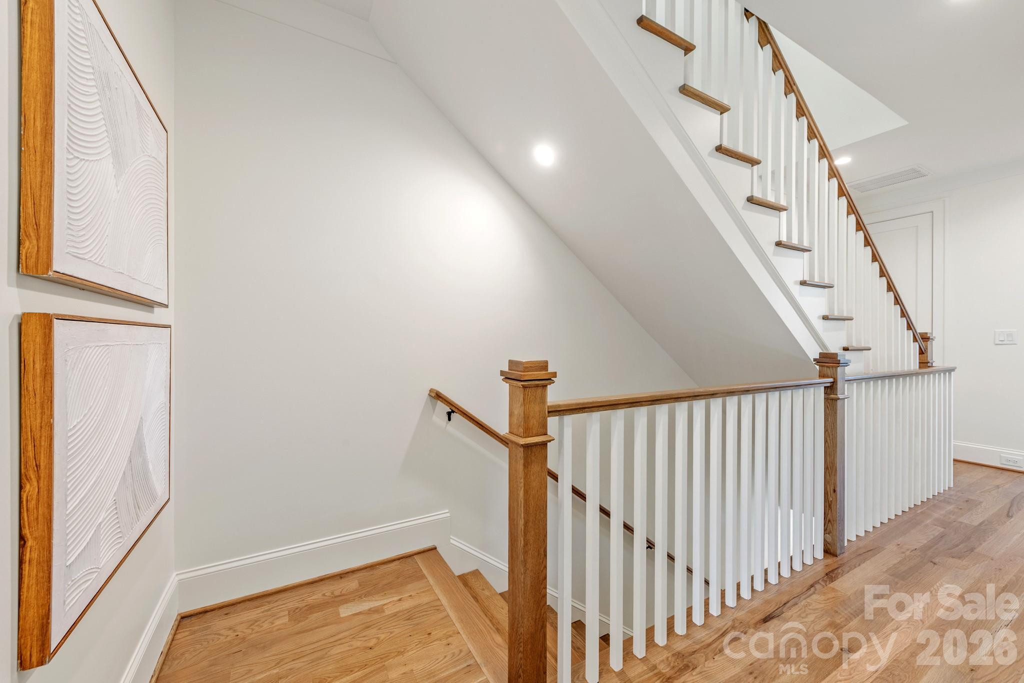 532 Campus Street Property Photo 17