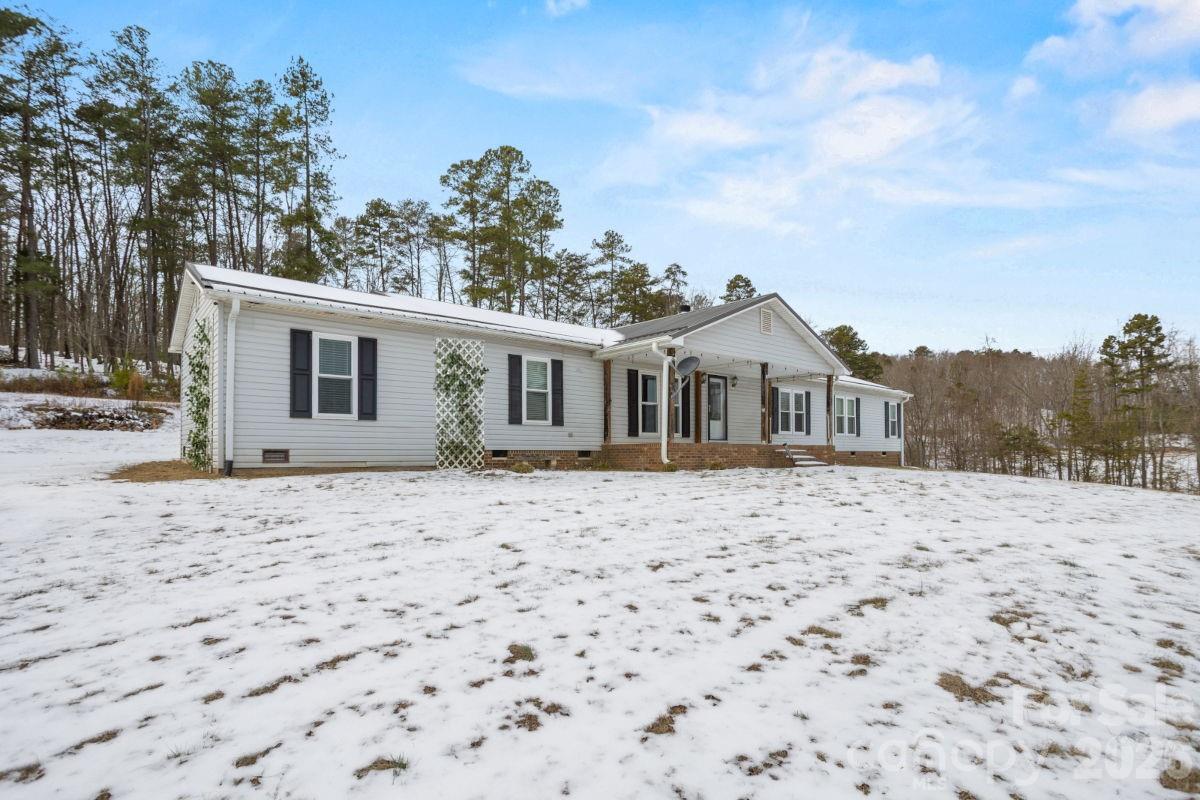 4855 Talley Road Property Photo 5