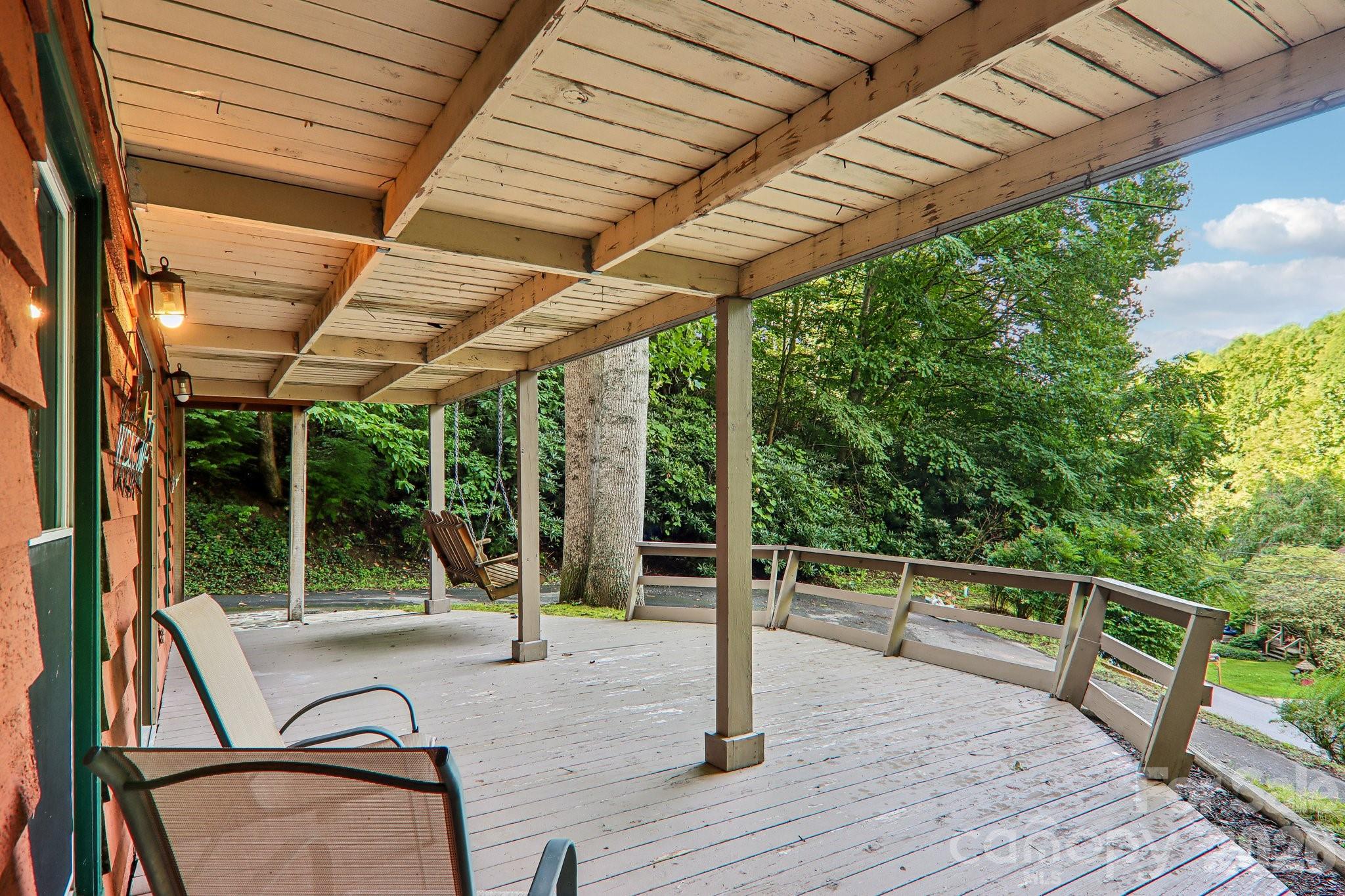 330 Riddle Cove Road Property Photo 4