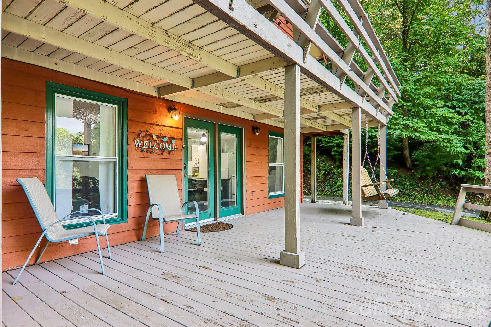 330 Riddle Cove Road Property Photo 5