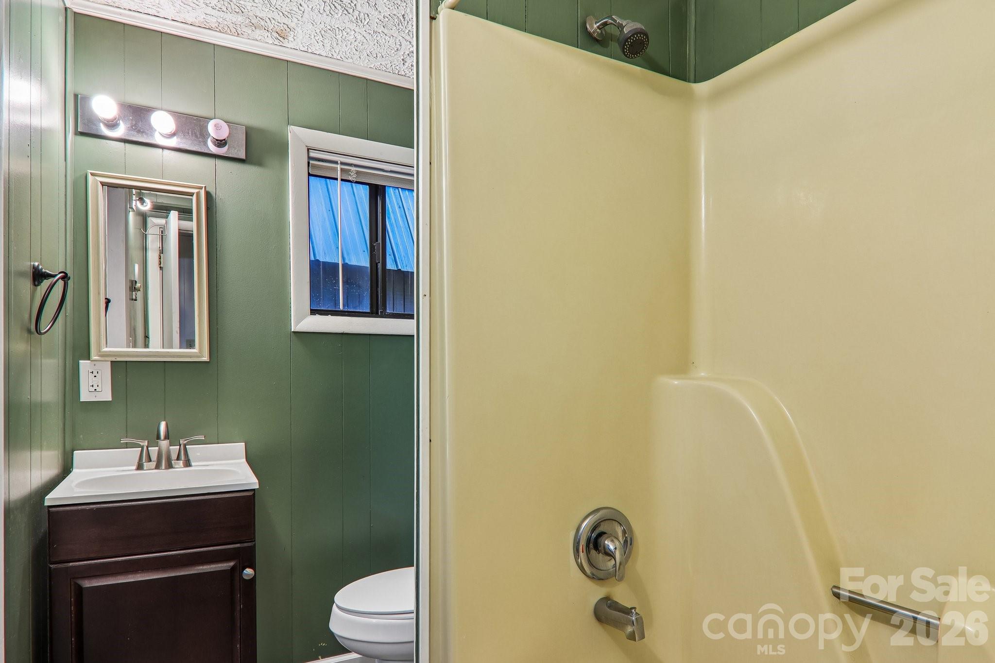 330 Riddle Cove Road Property Photo 26