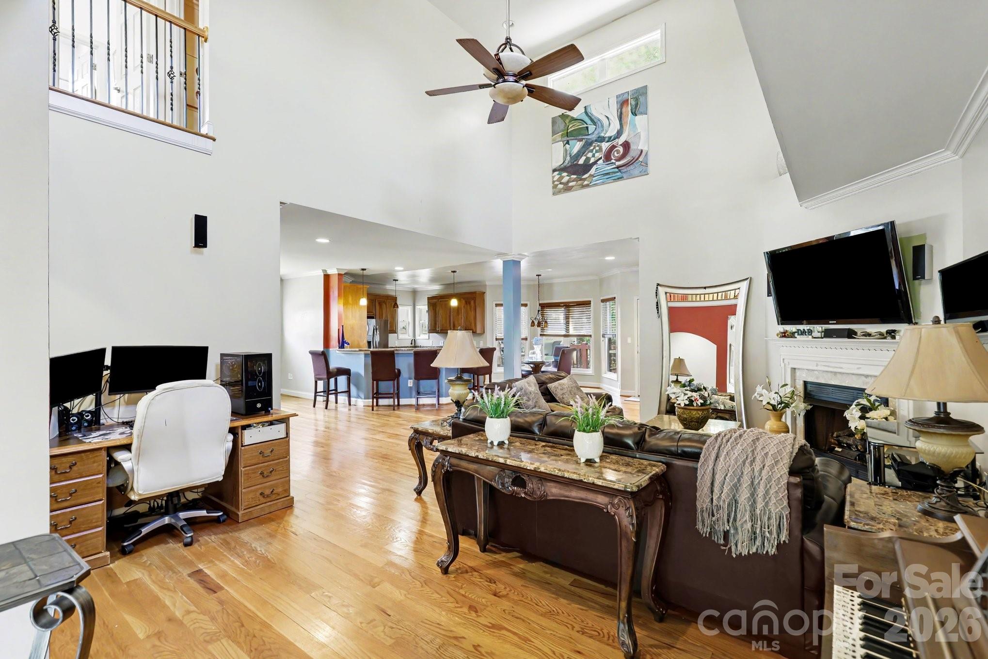 10130 Fairlea Drive Property Photo 9