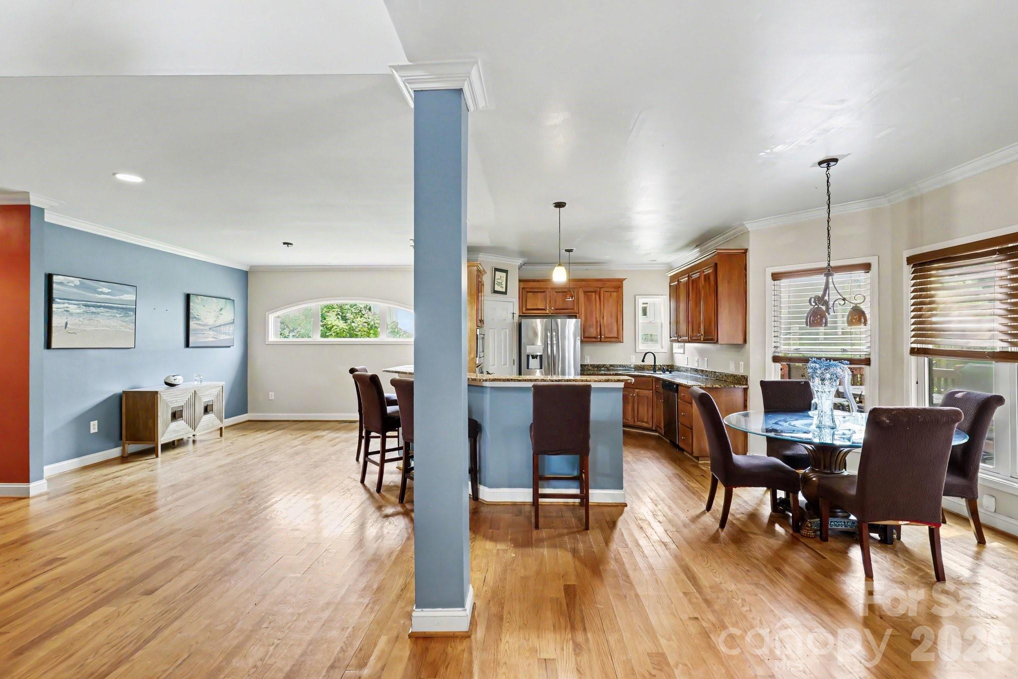10130 Fairlea Drive Property Photo 13