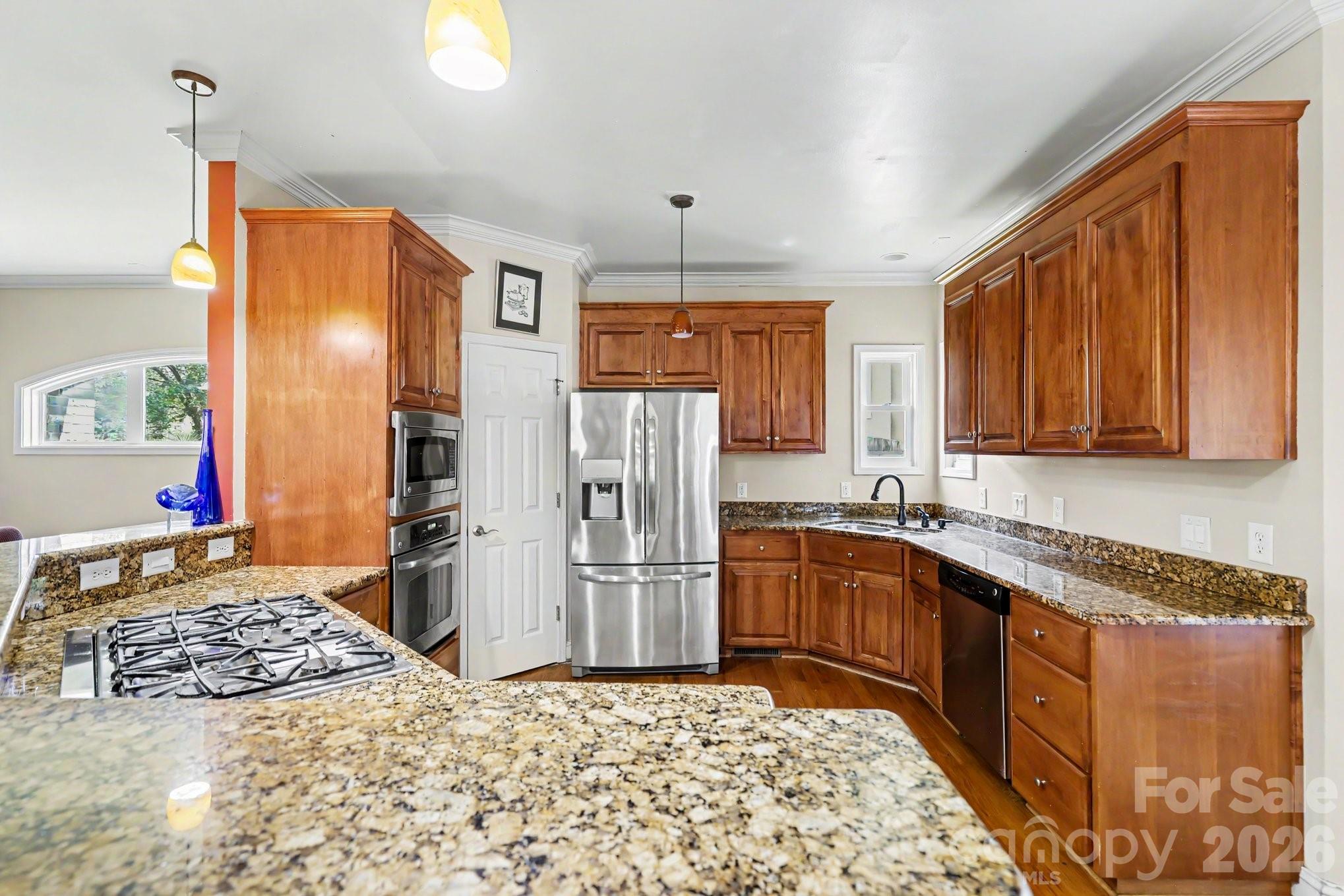 10130 Fairlea Drive Property Photo 15