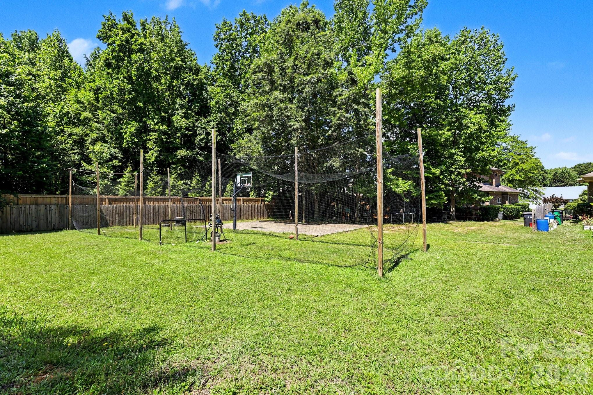 10130 Fairlea Drive Property Photo 39