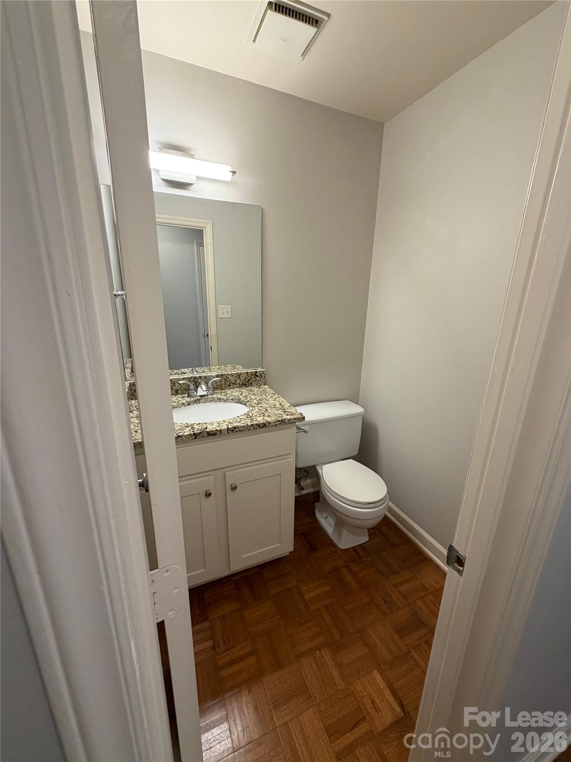 6648 Bunkerhill Circle Property Photo 4