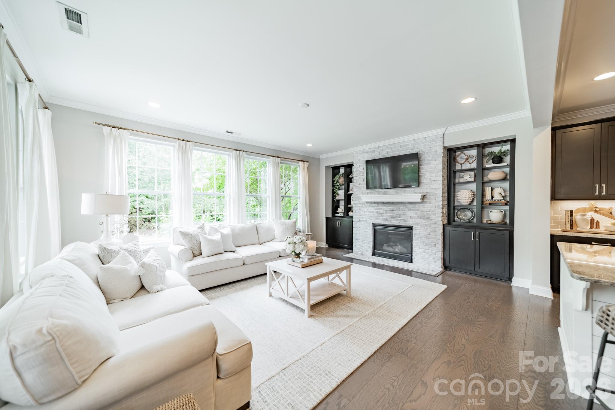 205 Somerled Way Property Photo 11