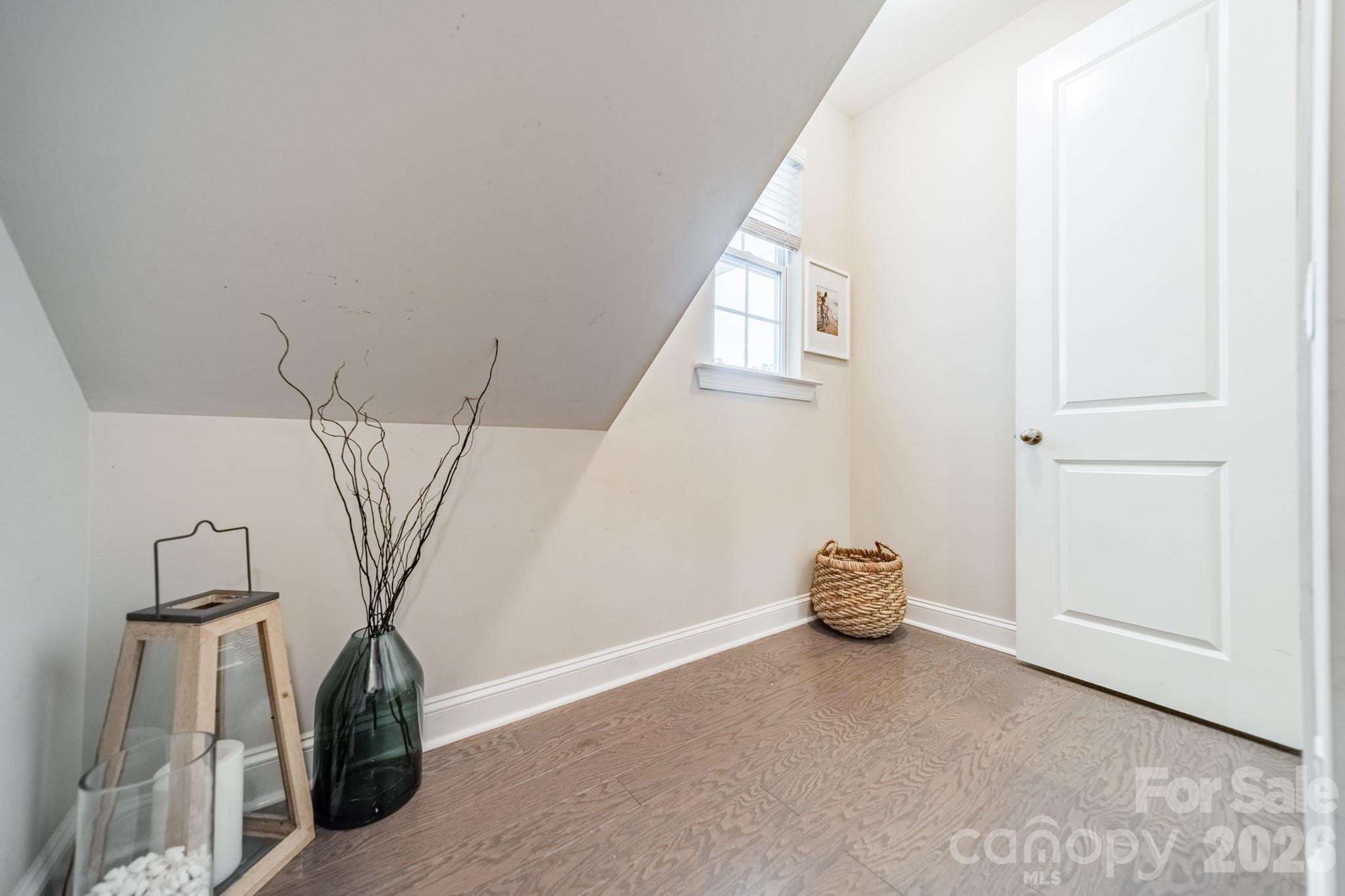 205 Somerled Way Property Photo 18