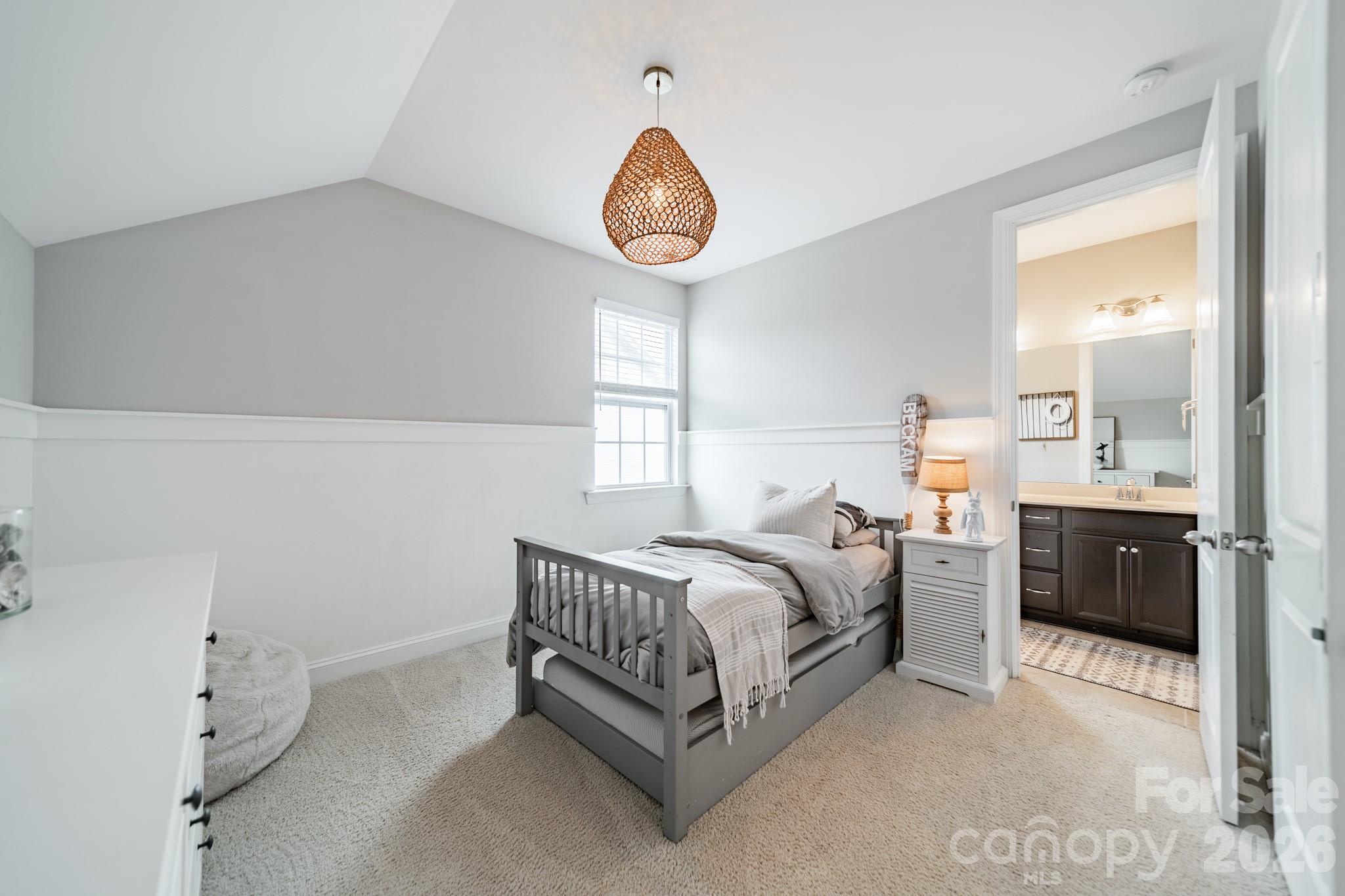 205 Somerled Way Property Photo 34