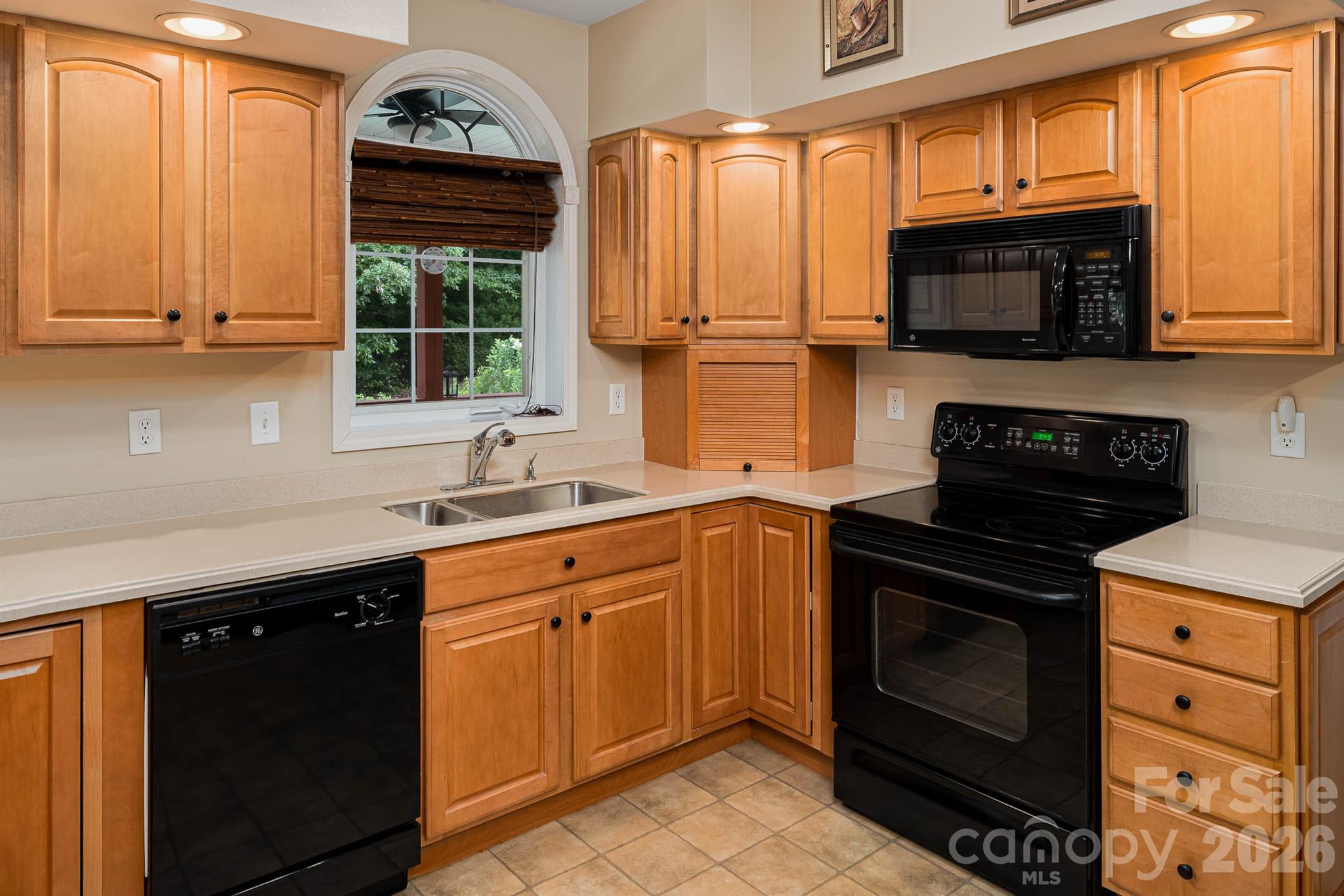 1697 Windswept Ridge Property Photo 13