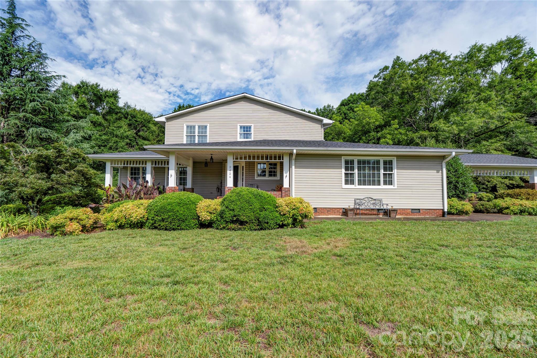 2424 Olan Drive Property Photo 2