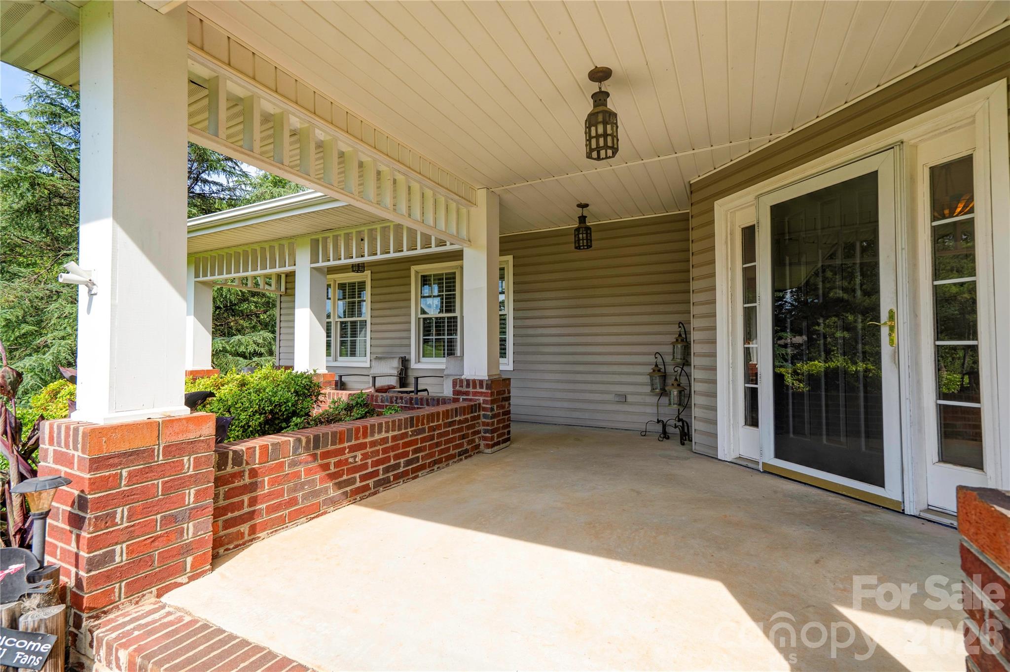 2424 Olan Drive Property Photo 3