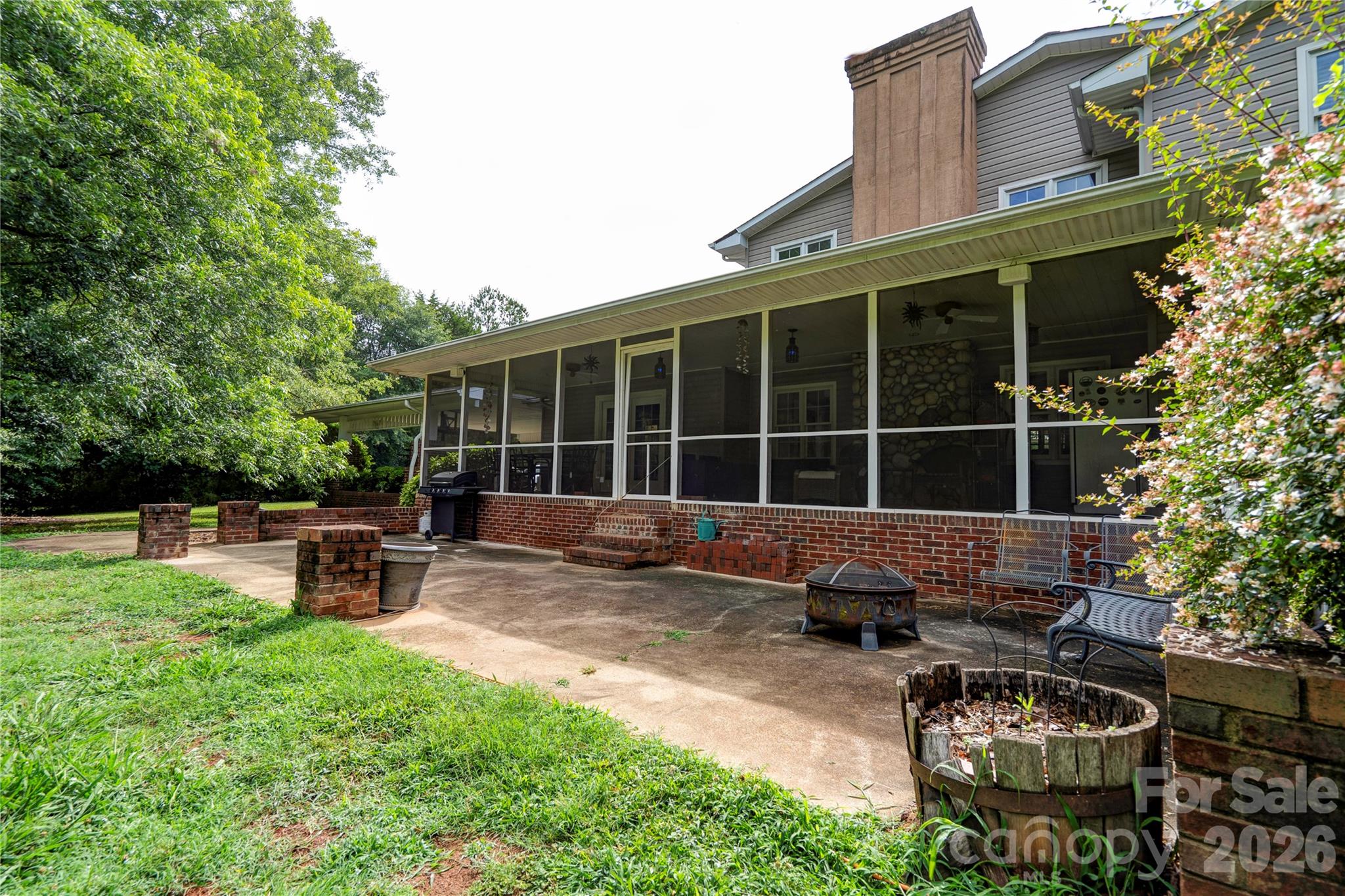 2424 Olan Drive Property Photo 35