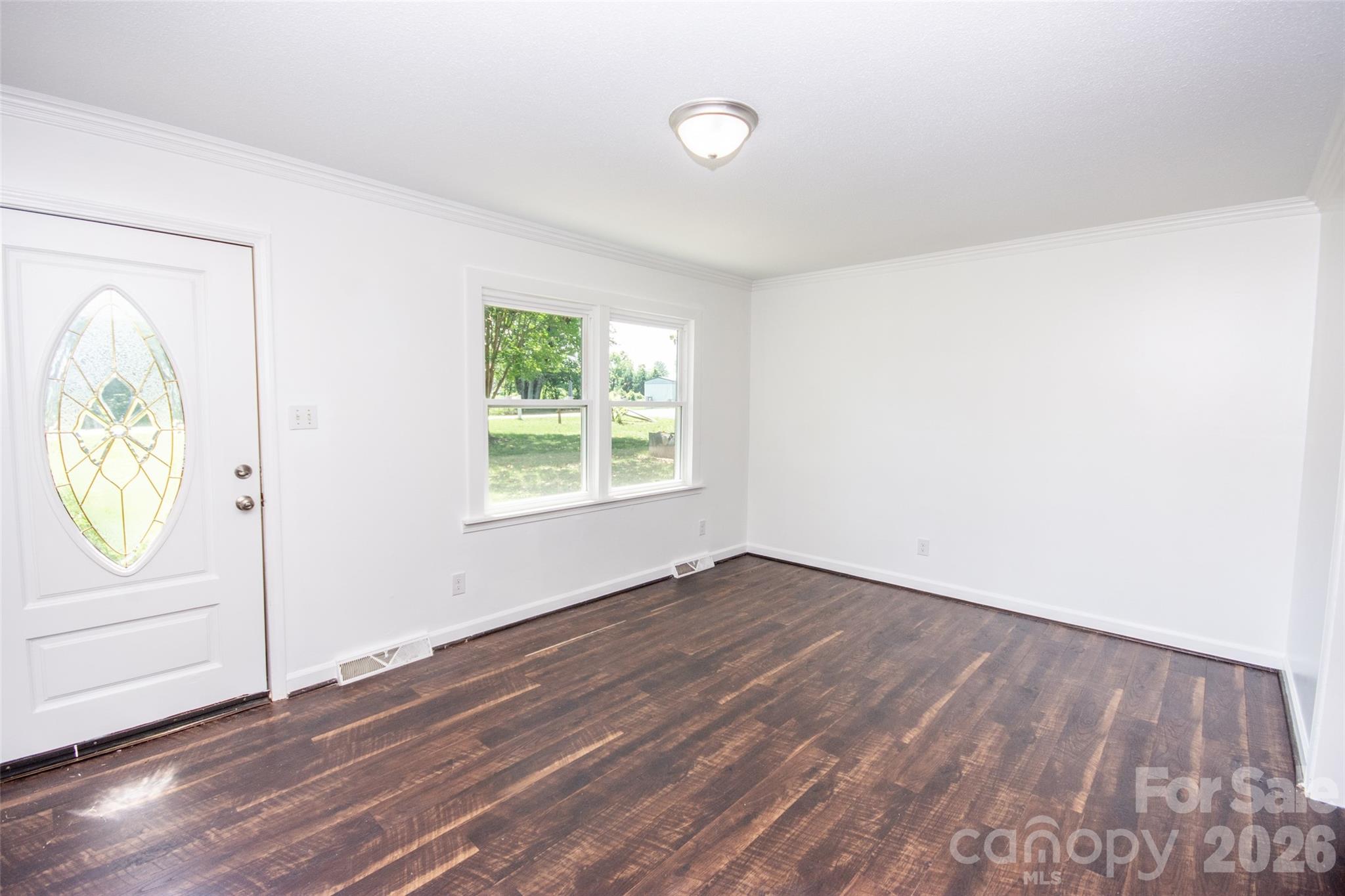 125 Linda Drive Property Photo 3
