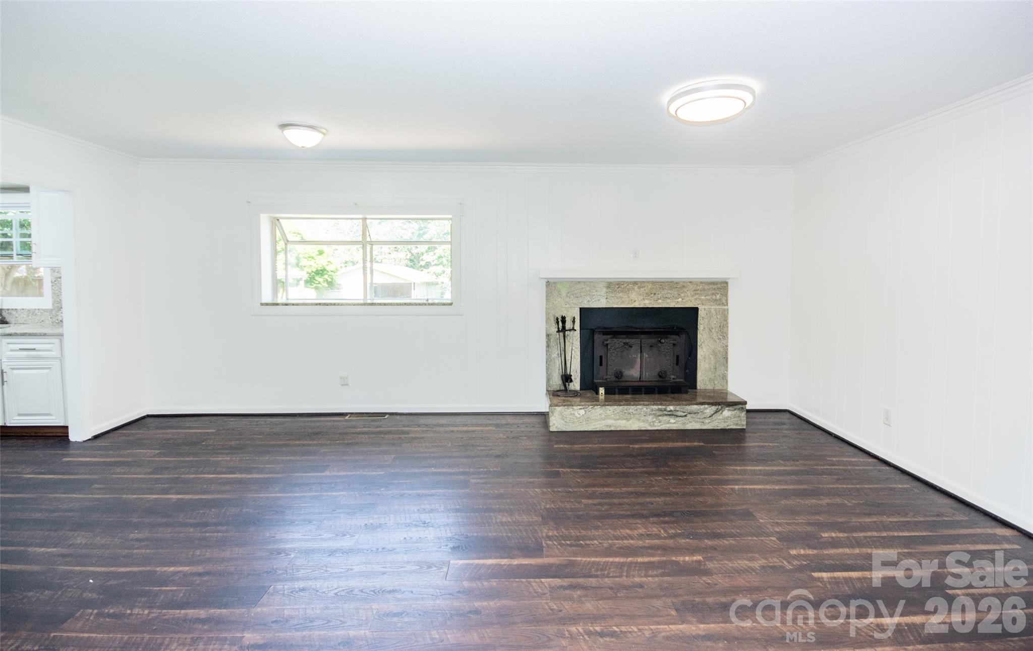 125 Linda Drive Property Photo 4