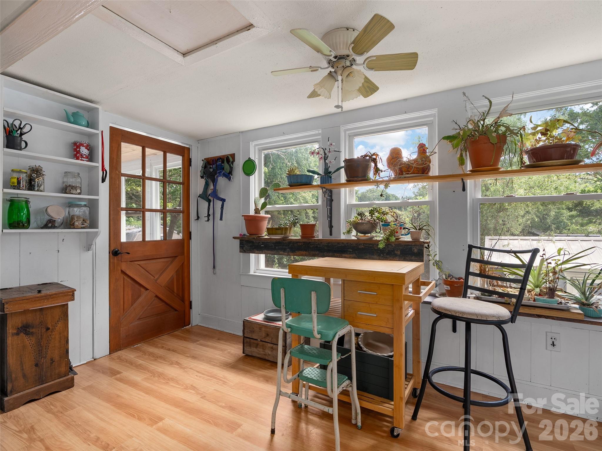 15 Craig Circle Property Photo 16