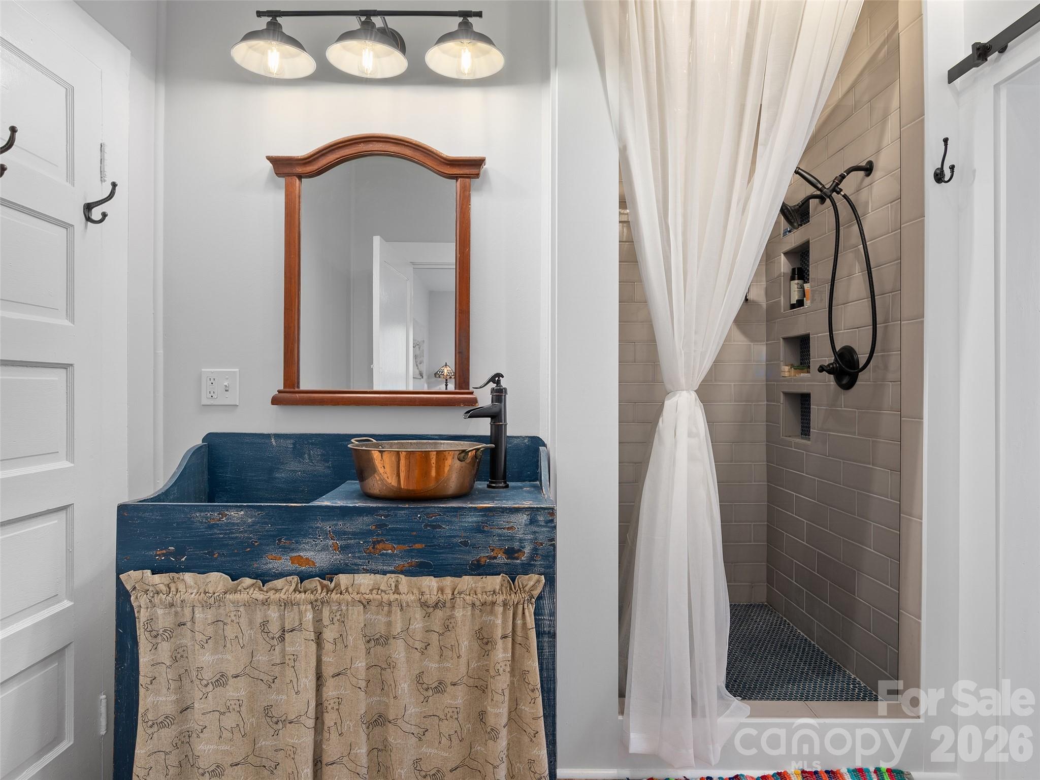 15 Craig Circle Property Photo 26