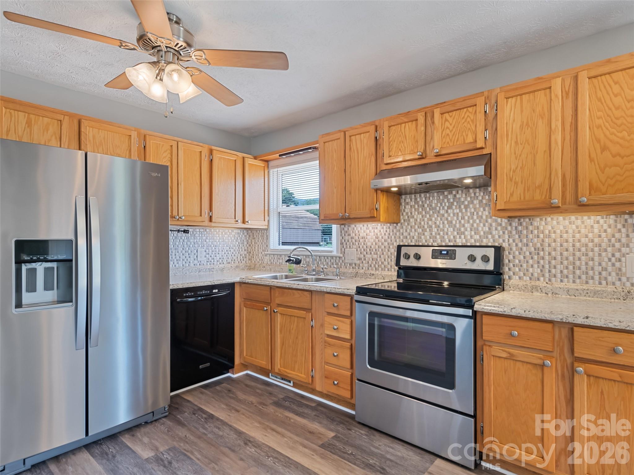111 Keith Street Property Photo 14