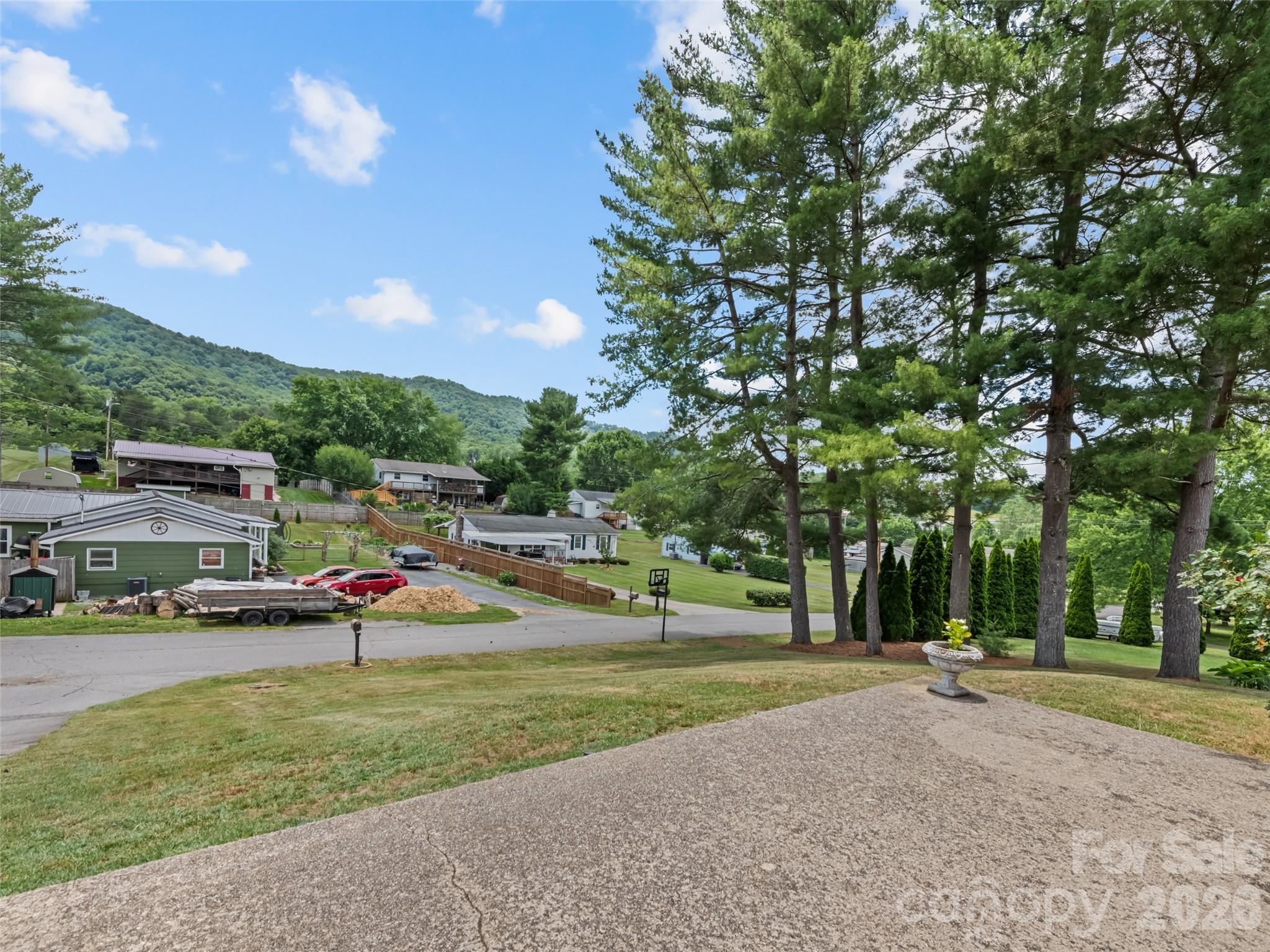 111 Keith Street Property Photo 25