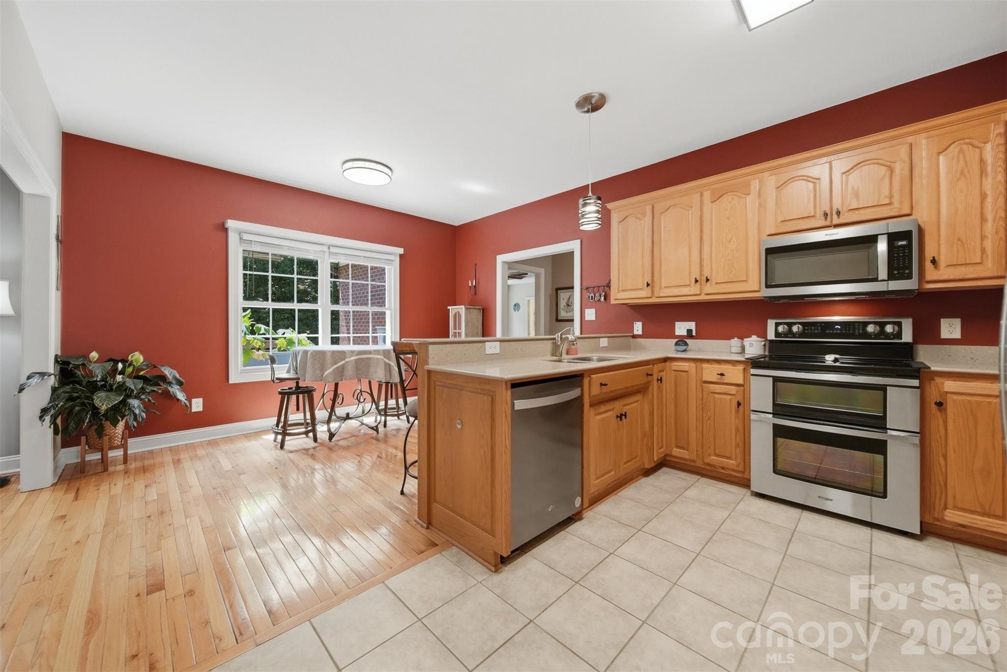 4305 Cottingham Drive Property Photo 16