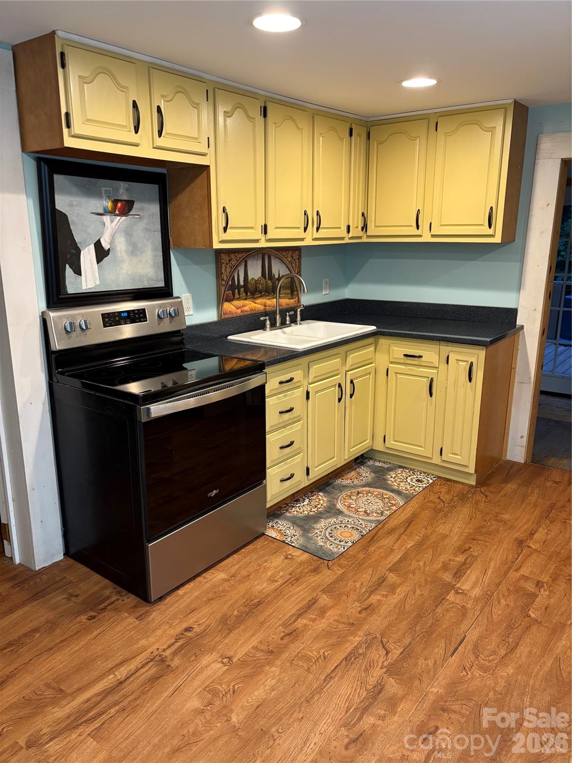 125 Lane Street Property Photo 15