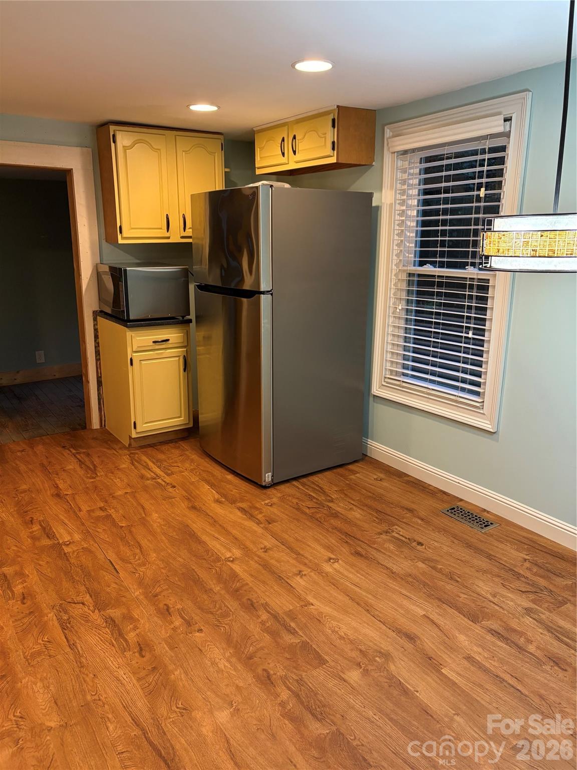 125 Lane Street Property Photo 16