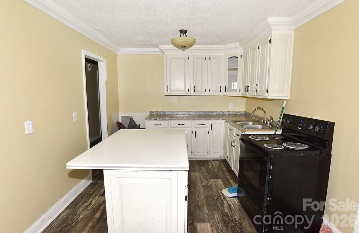 3560 Dogwood Court Property Photo 6