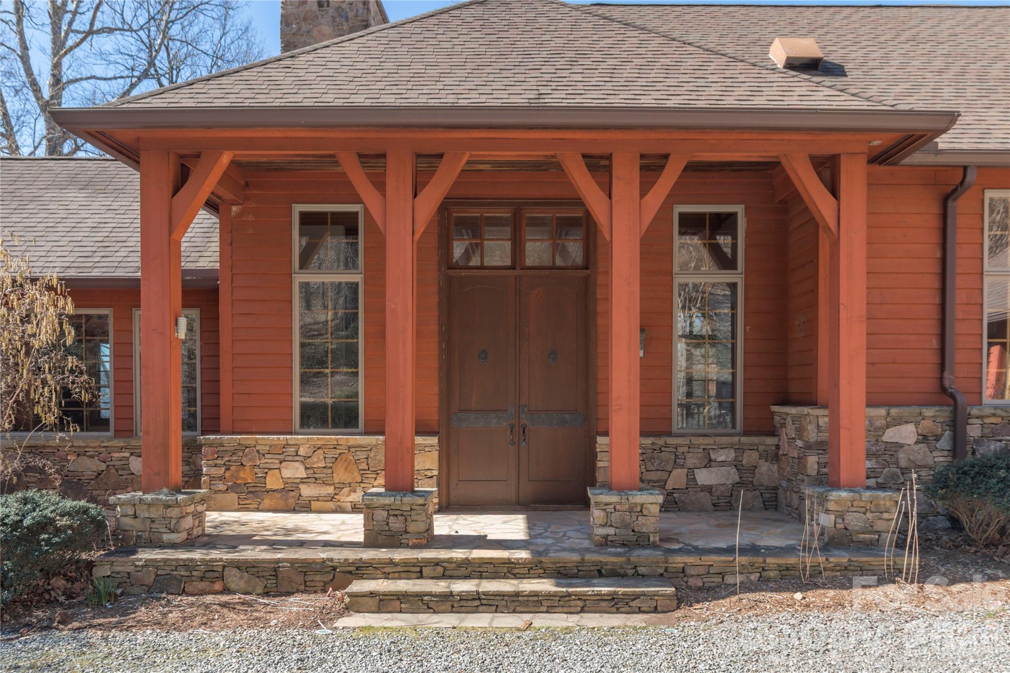 98 Flat Creek Road Property Photo 2