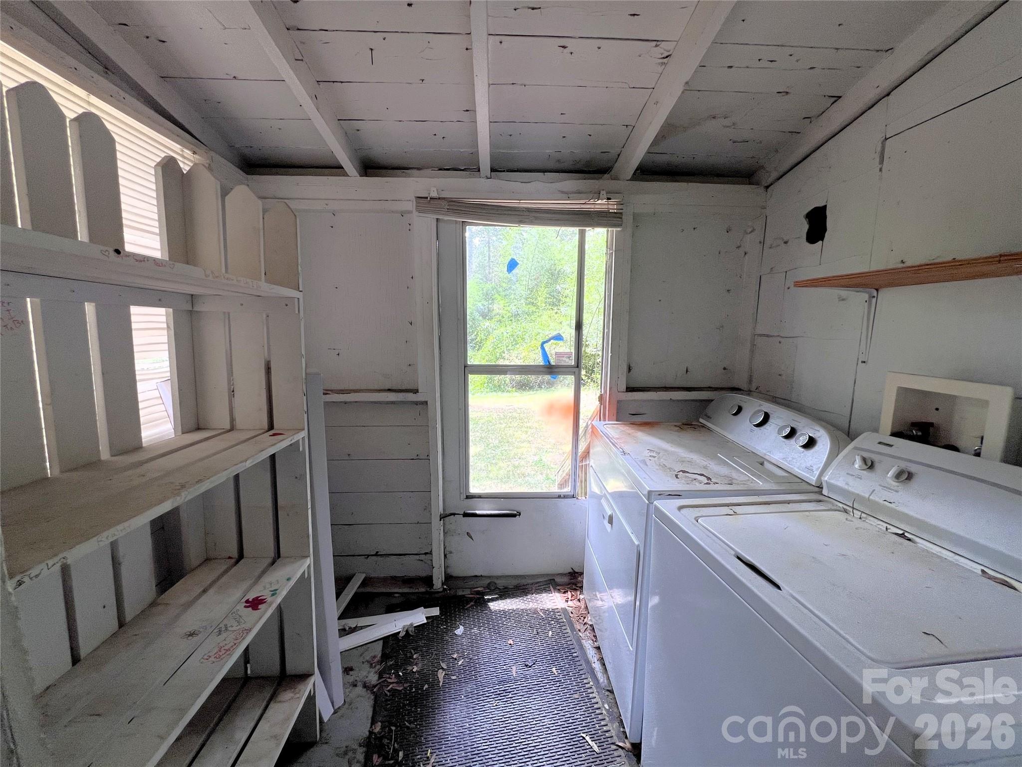 409 S Maple Street Property Photo 19