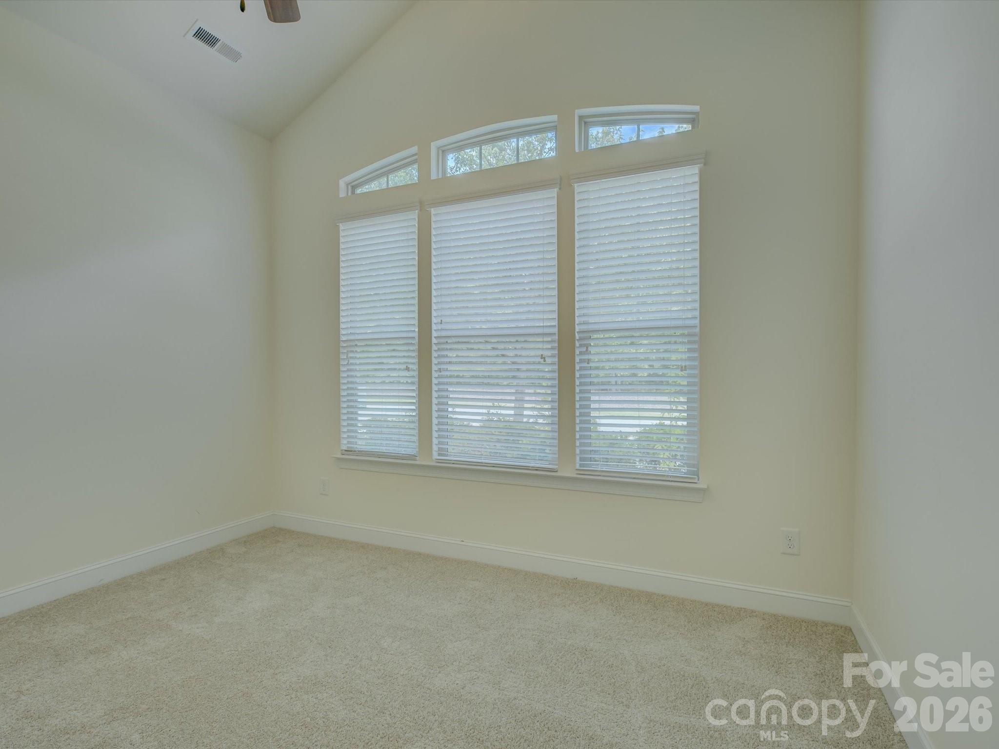 6005 Hyde Park Drive Property Photo 28