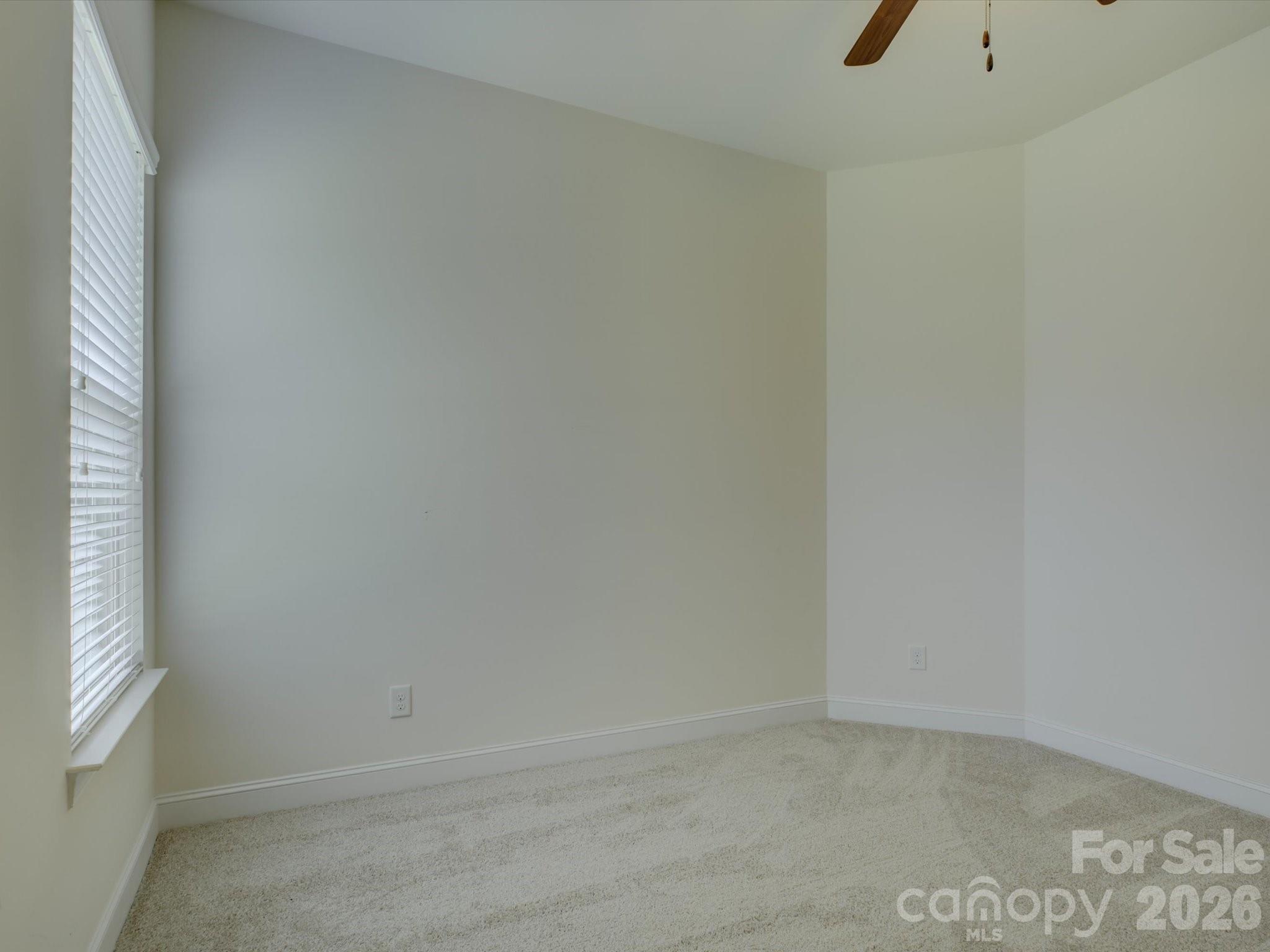 6005 Hyde Park Drive Property Photo 31