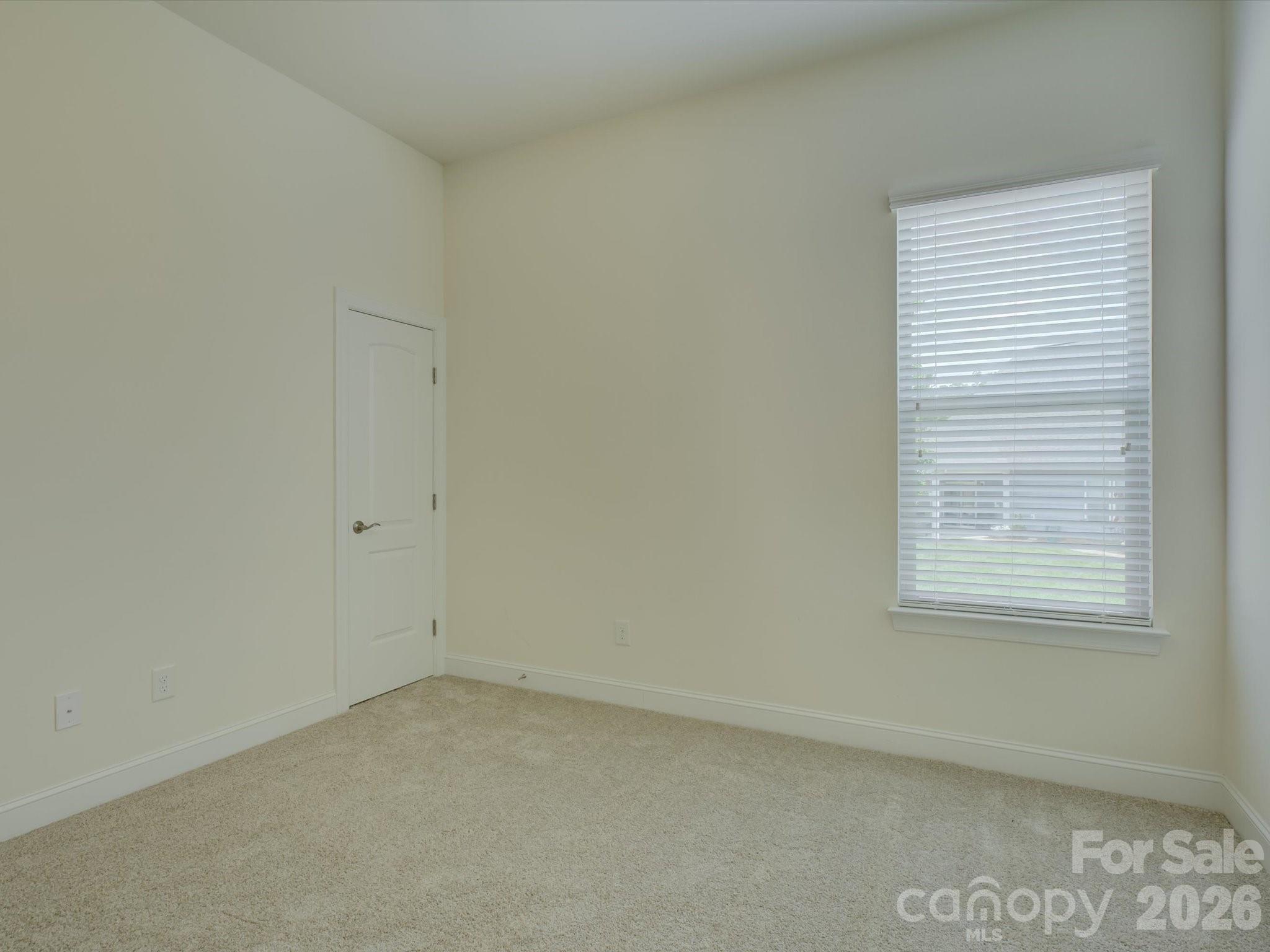 6005 Hyde Park Drive Property Photo 32