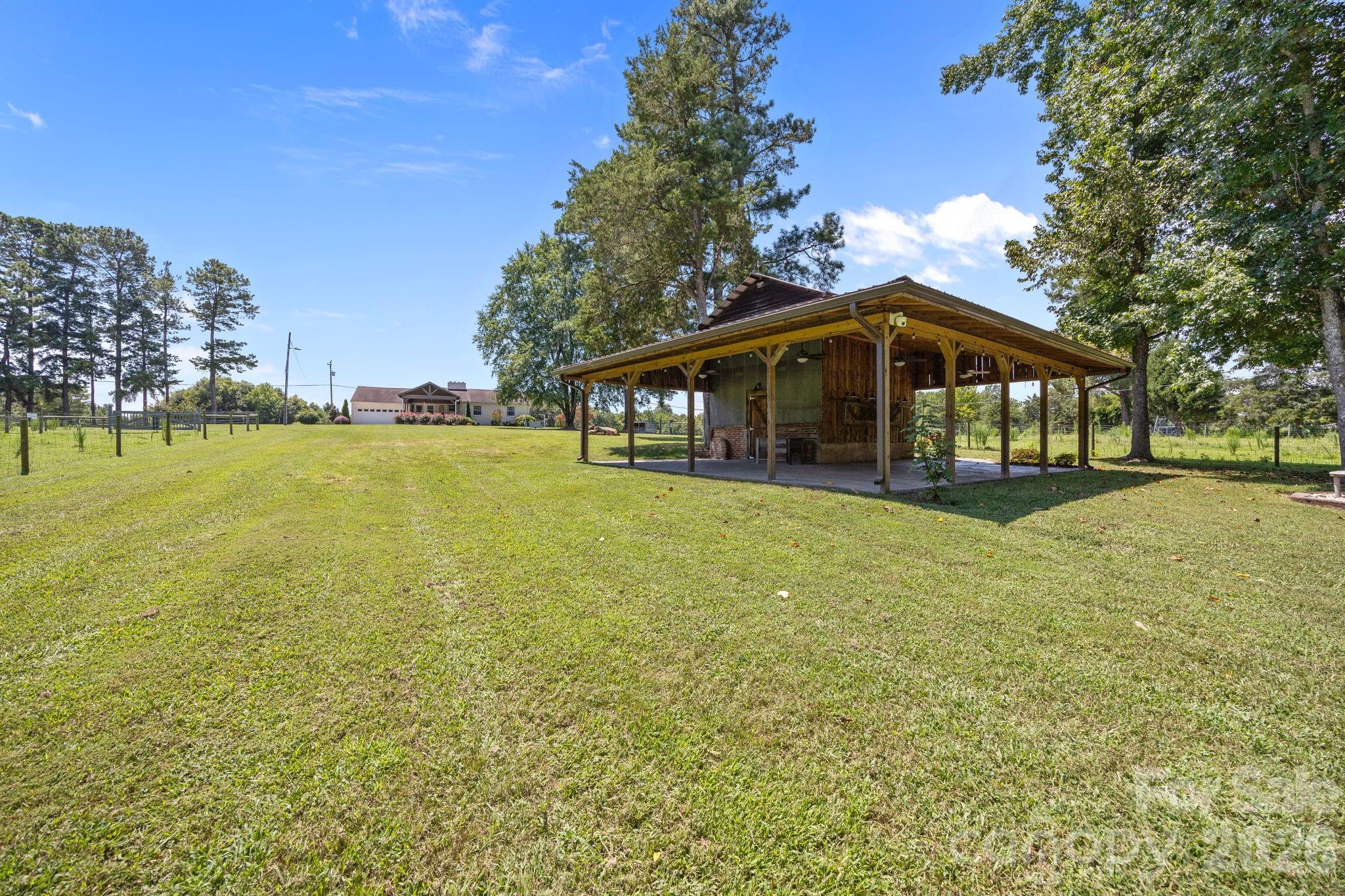 9256 Us Highway 311 Highway Property Photo 47