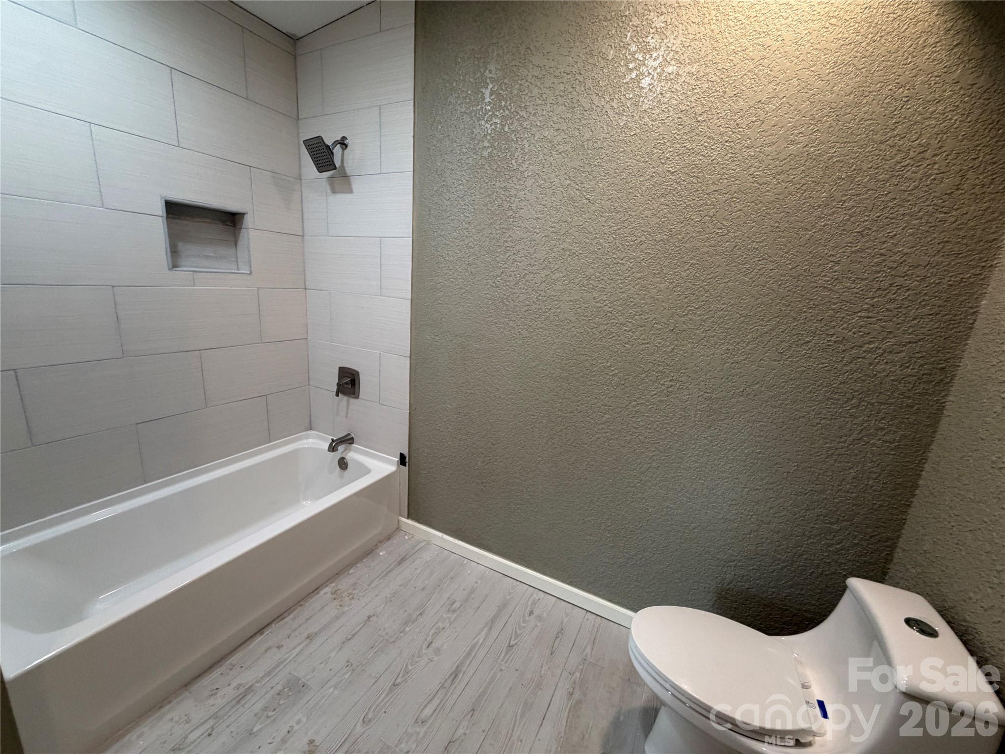 68 Circle Drive Property Photo 9