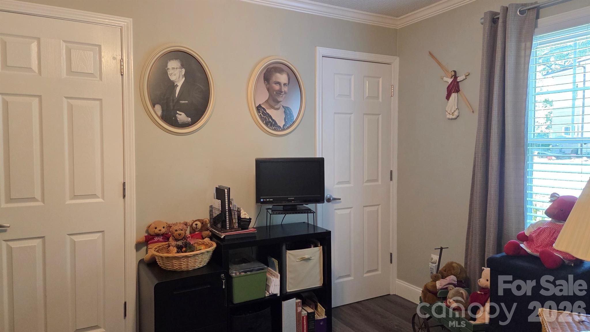 809 Alexander Street Property Photo 18