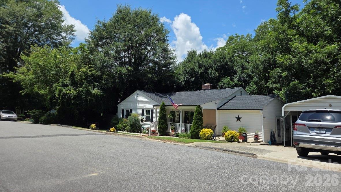 809 Alexander Street Property Photo 33