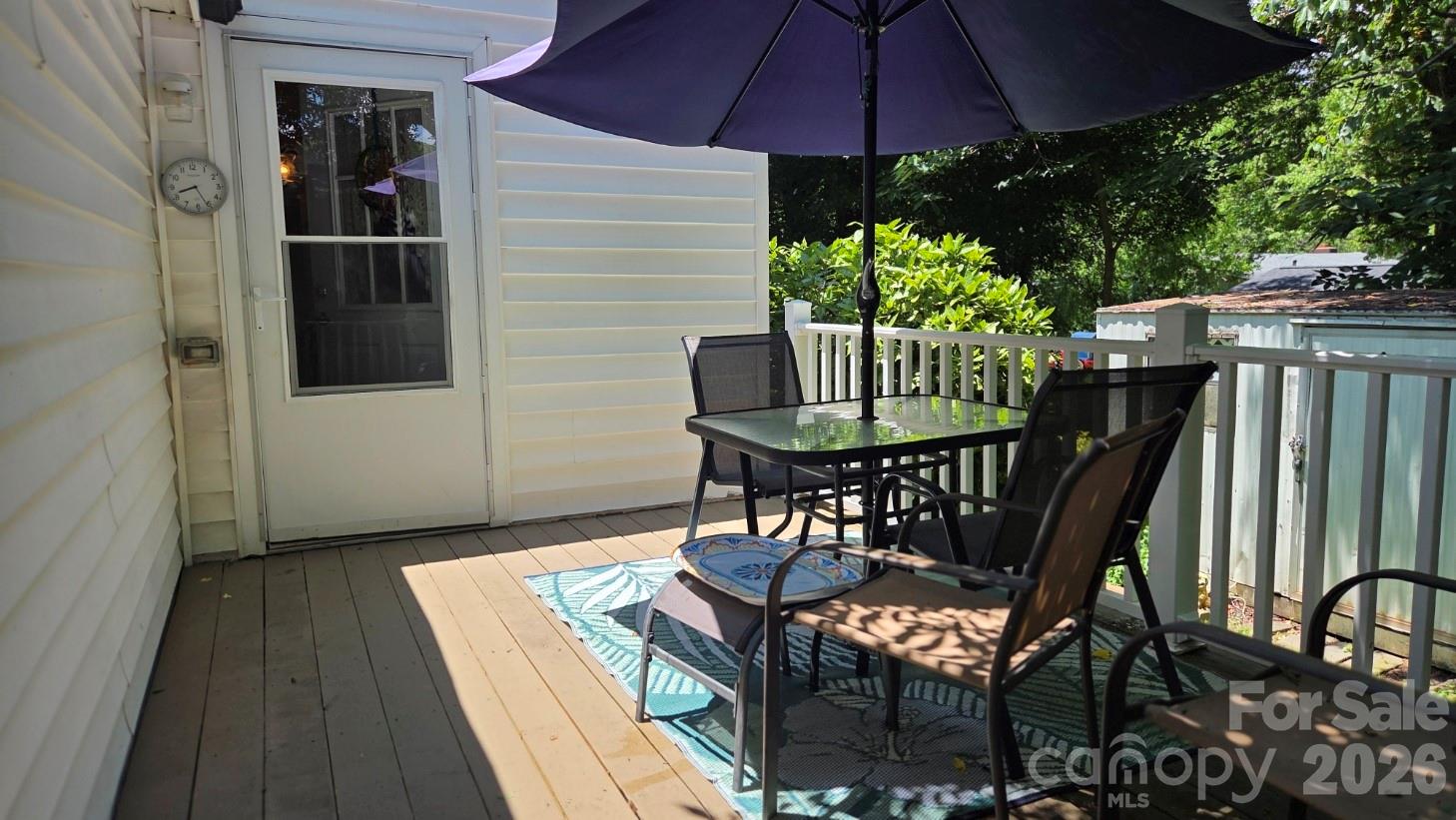 809 Alexander Street Property Photo 38