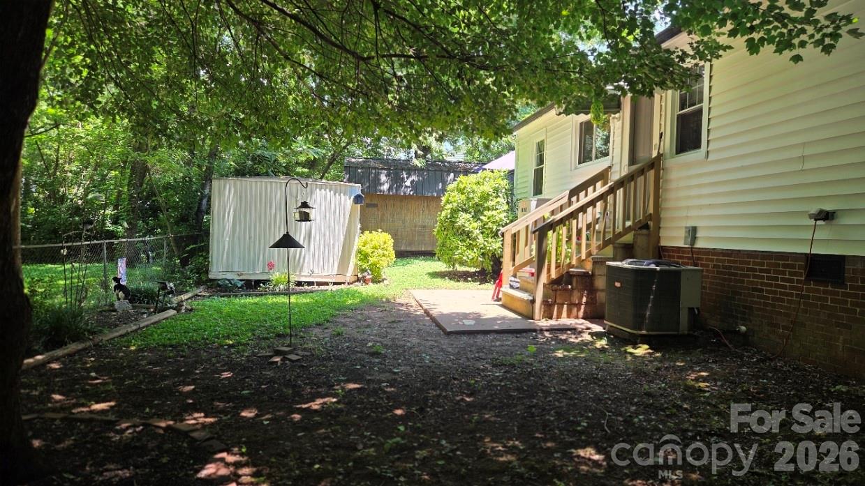 809 Alexander Street Property Photo 44