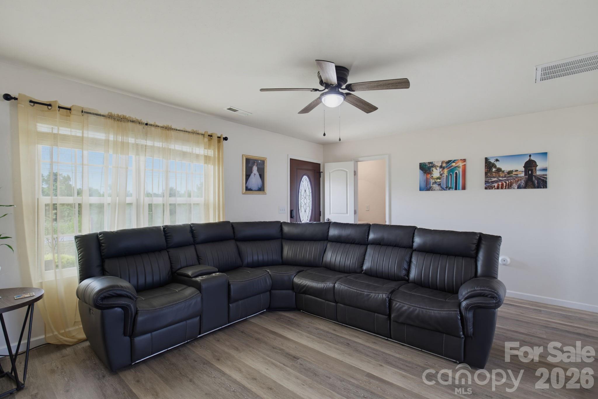 660 Tyro Road Property Photo 5