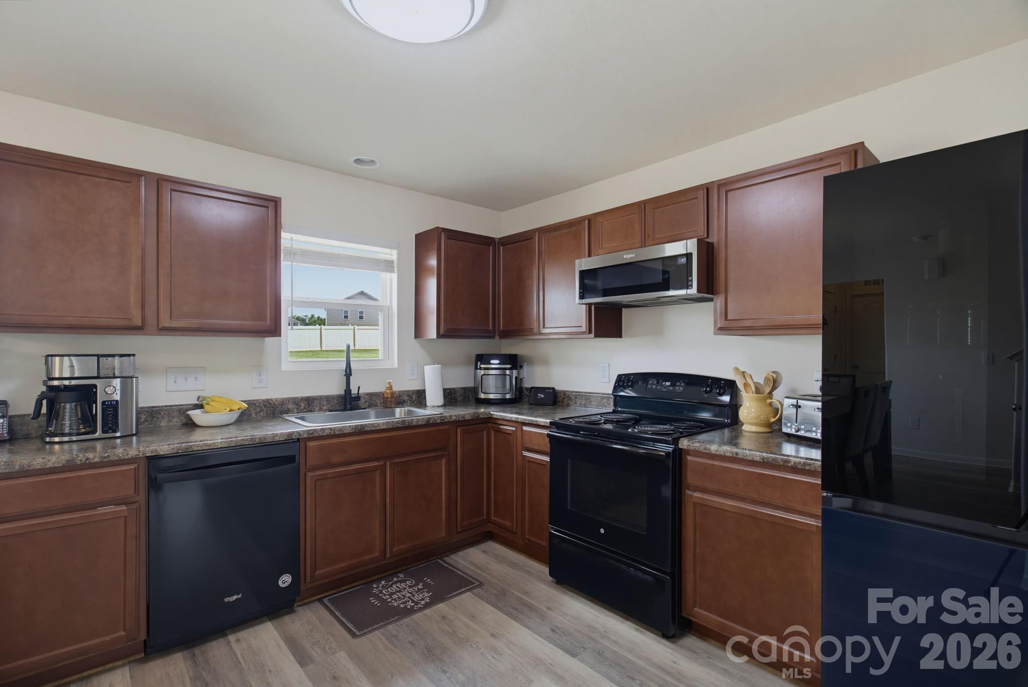 660 Tyro Road Property Photo 13