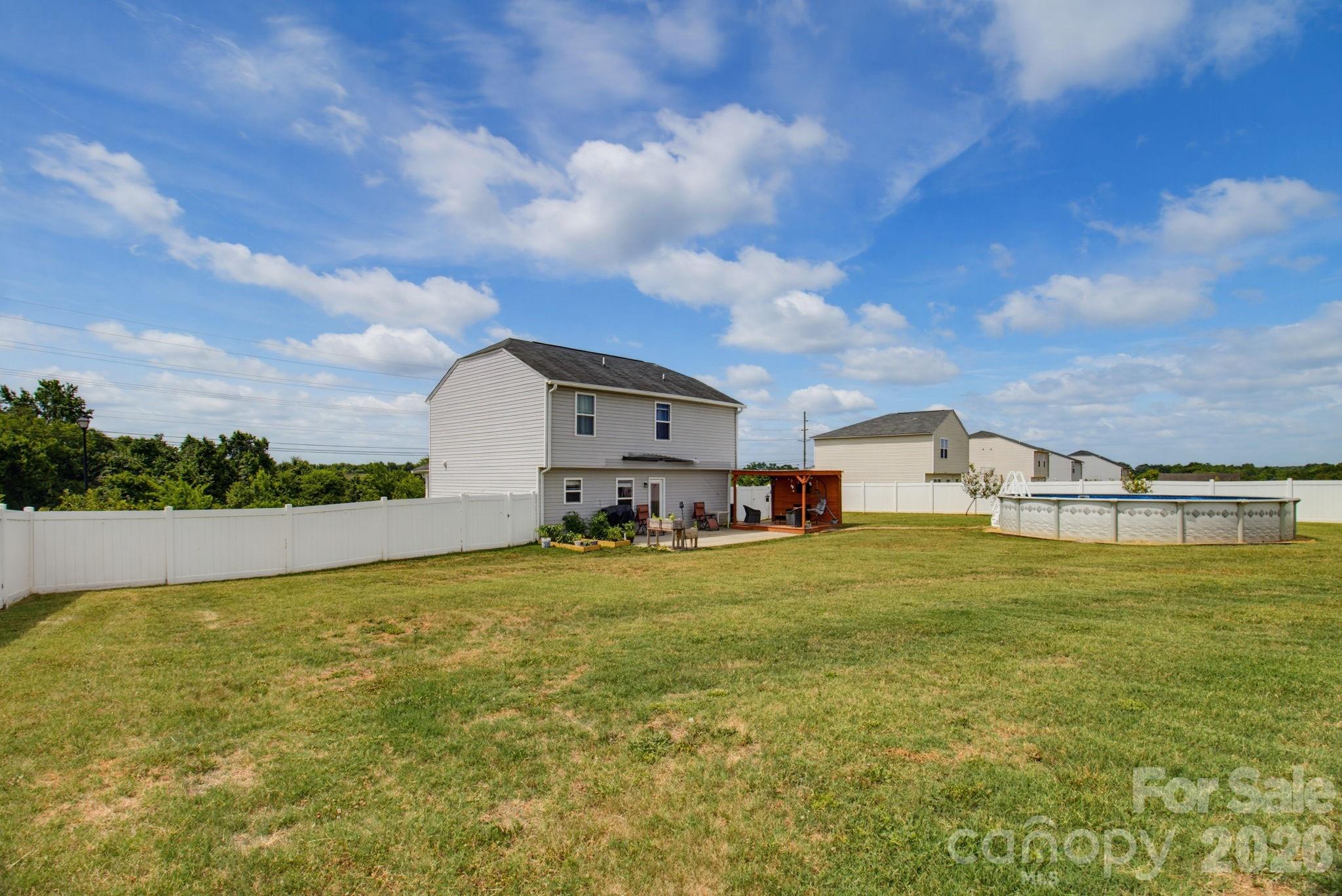 660 Tyro Road Property Photo 25