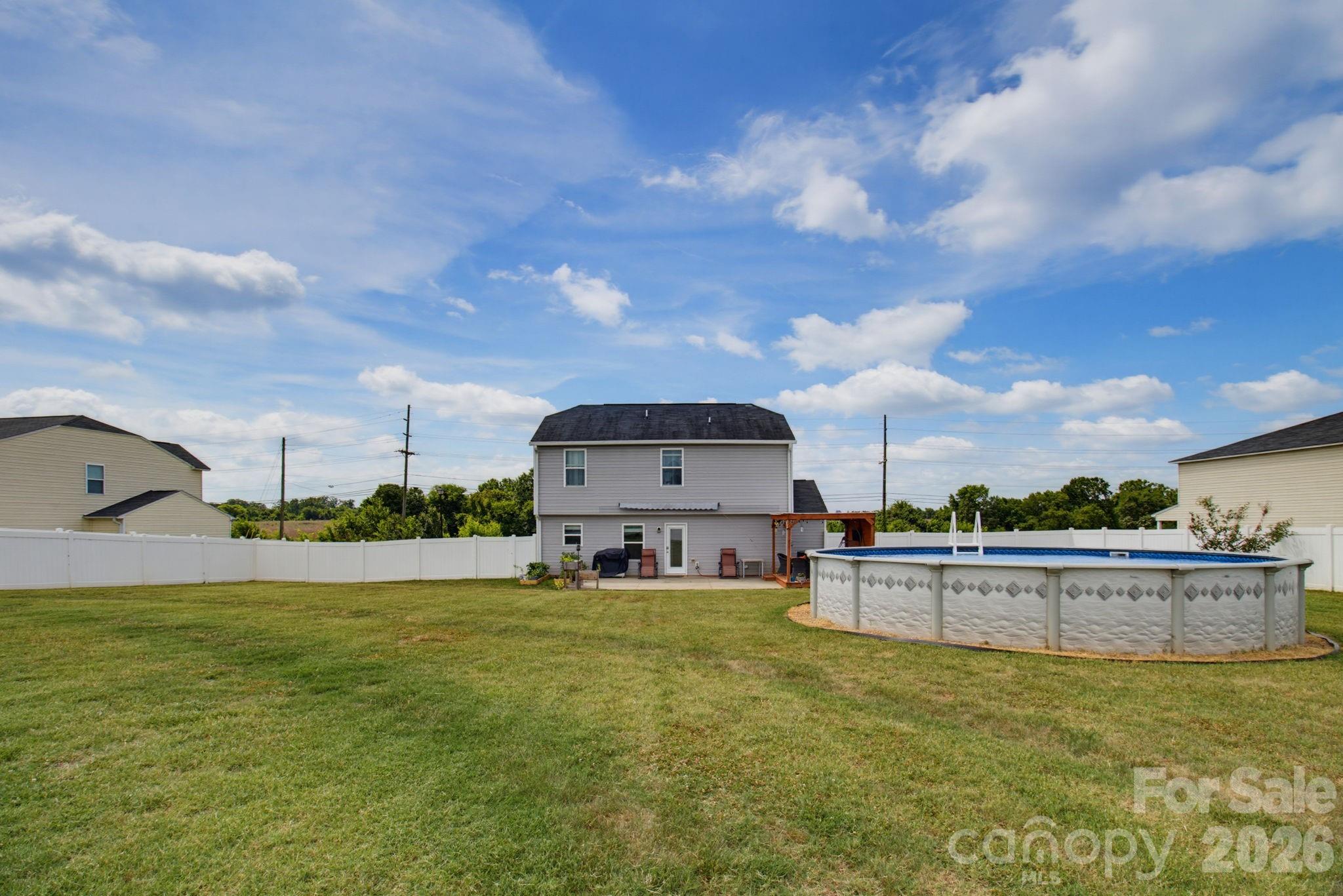 660 Tyro Road Property Photo 26