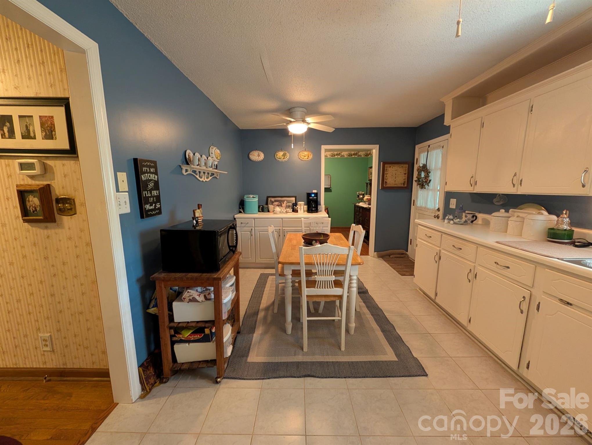 215 Swamp Fox Drive Property Photo 8