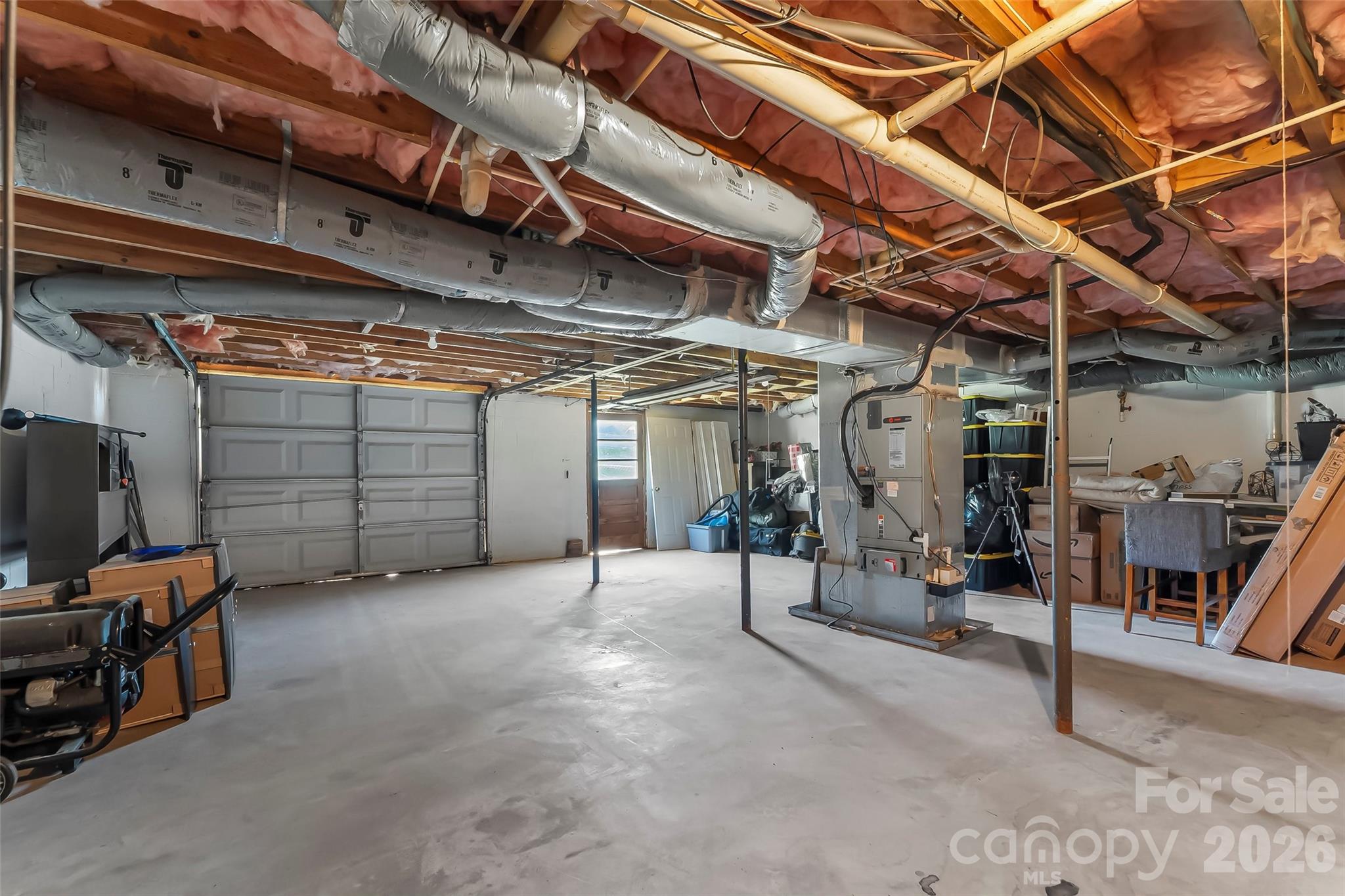 118 Hoover Street Property Photo 24