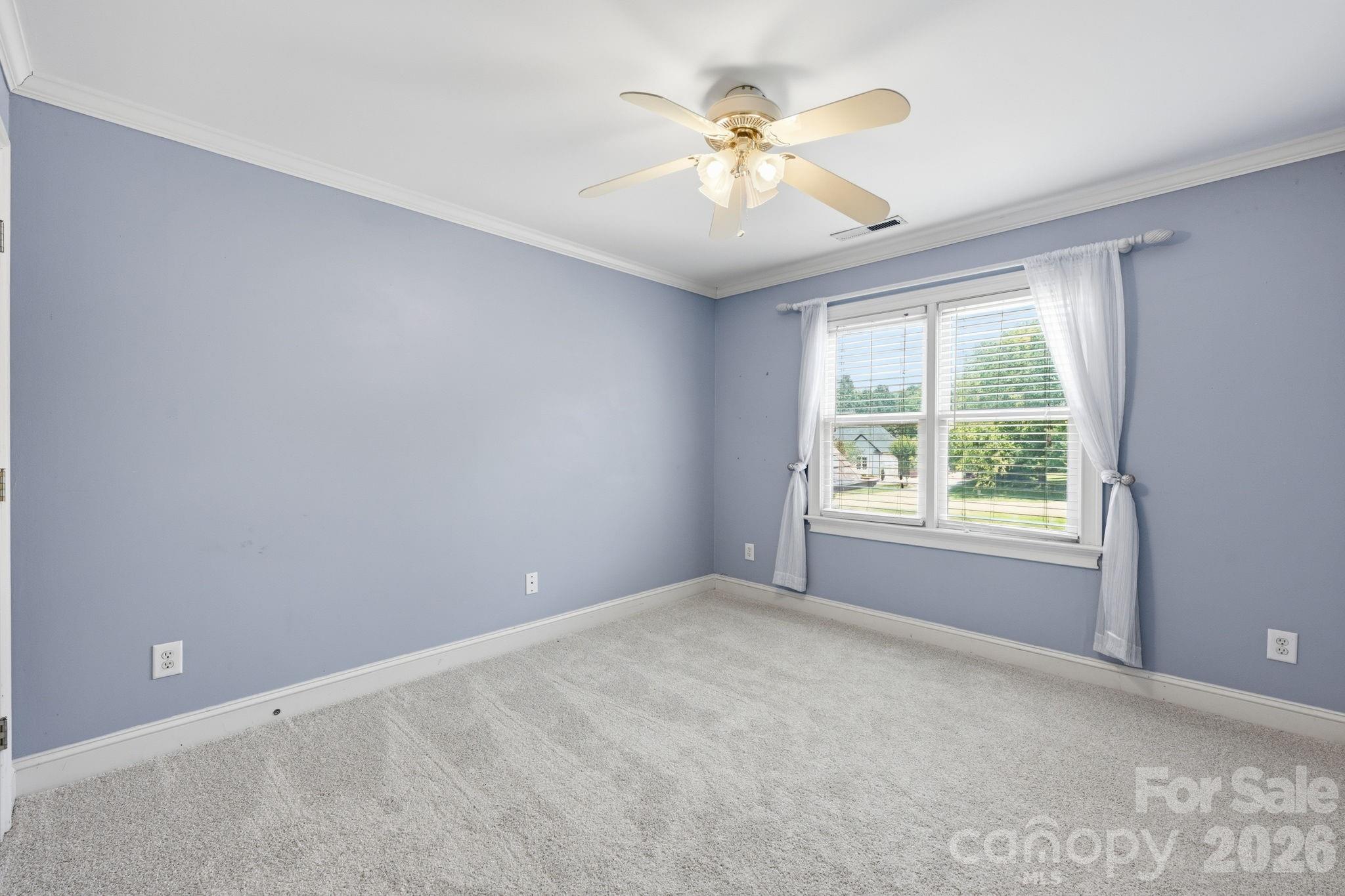 118 Broadbill Drive Property Photo 32