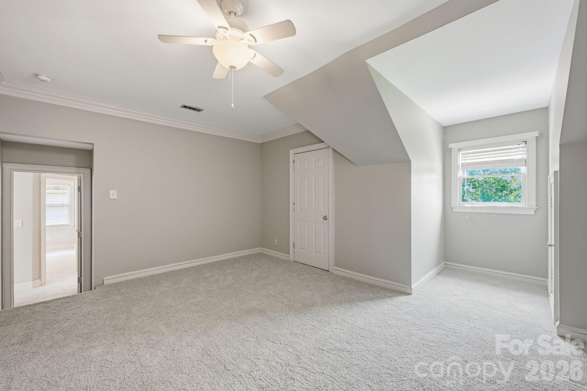 118 Broadbill Drive Property Photo 35